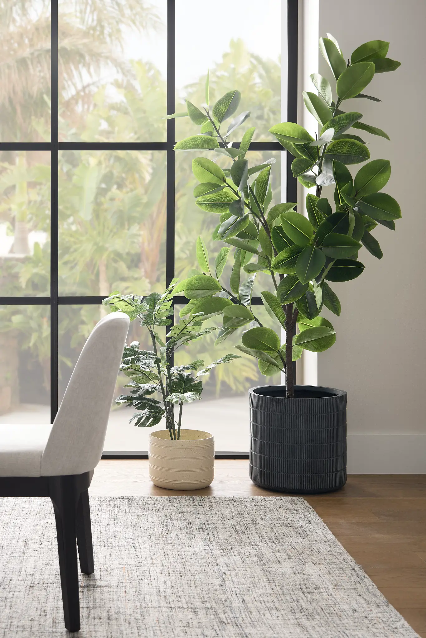 Lilani Black Large Planter Lilani Black Large Planter
