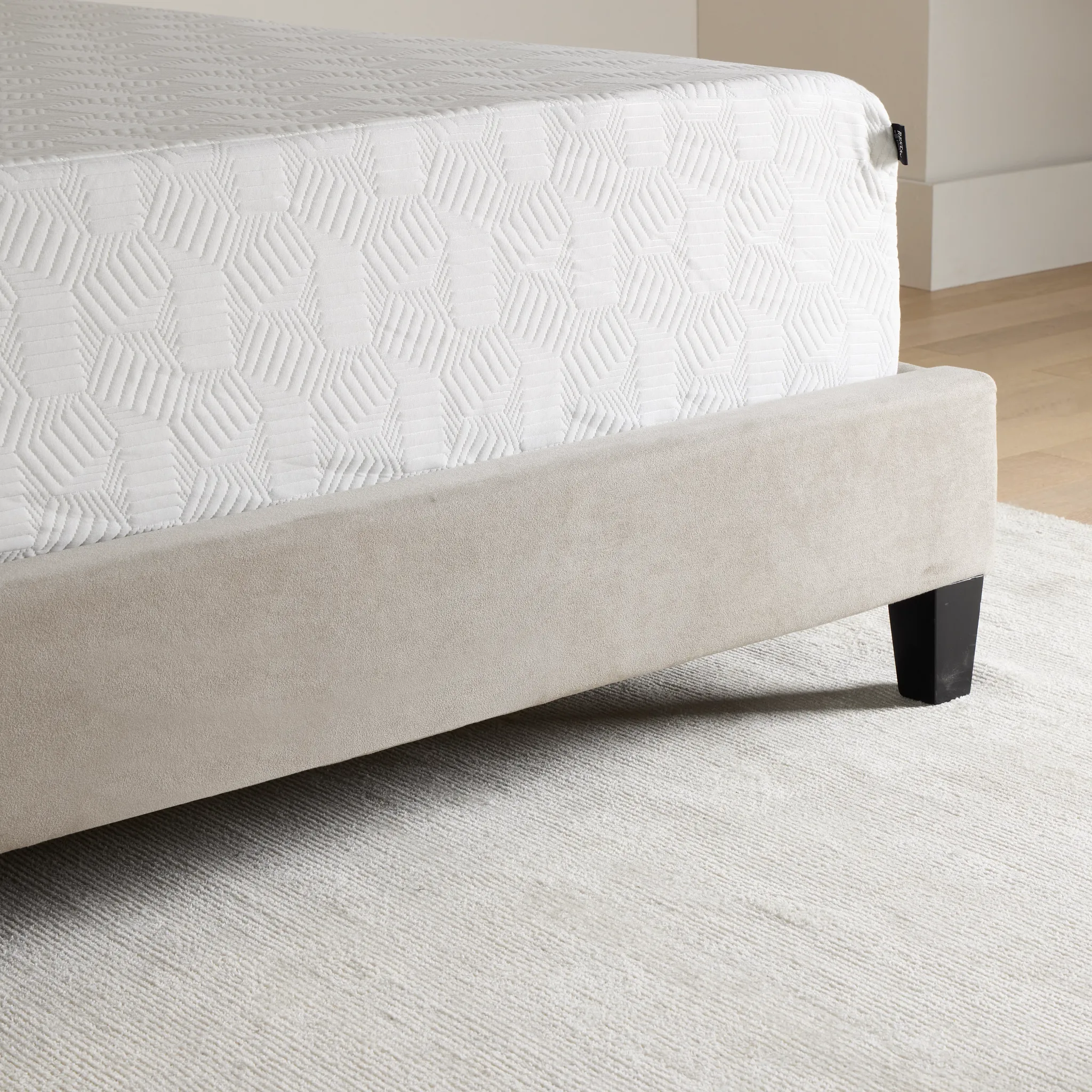 Rest & Renew By Zinus Gel Memory Foam Mattress 14" Plush Mattress