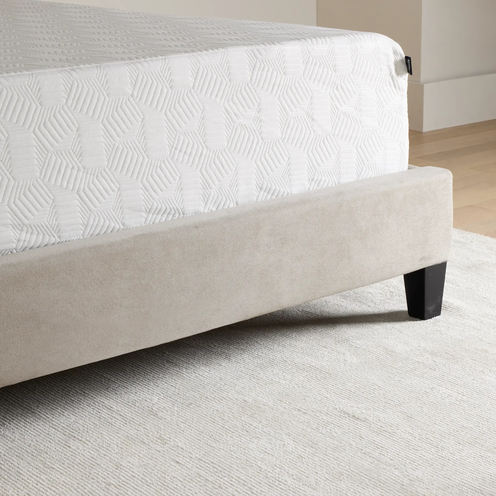 Rest & Renew By Zinus Gel Memory Foam Mattress 14" Plush Mattress Rest & Renew By Zinus Gel Memory Foam Mattress 14" Plush Mattress