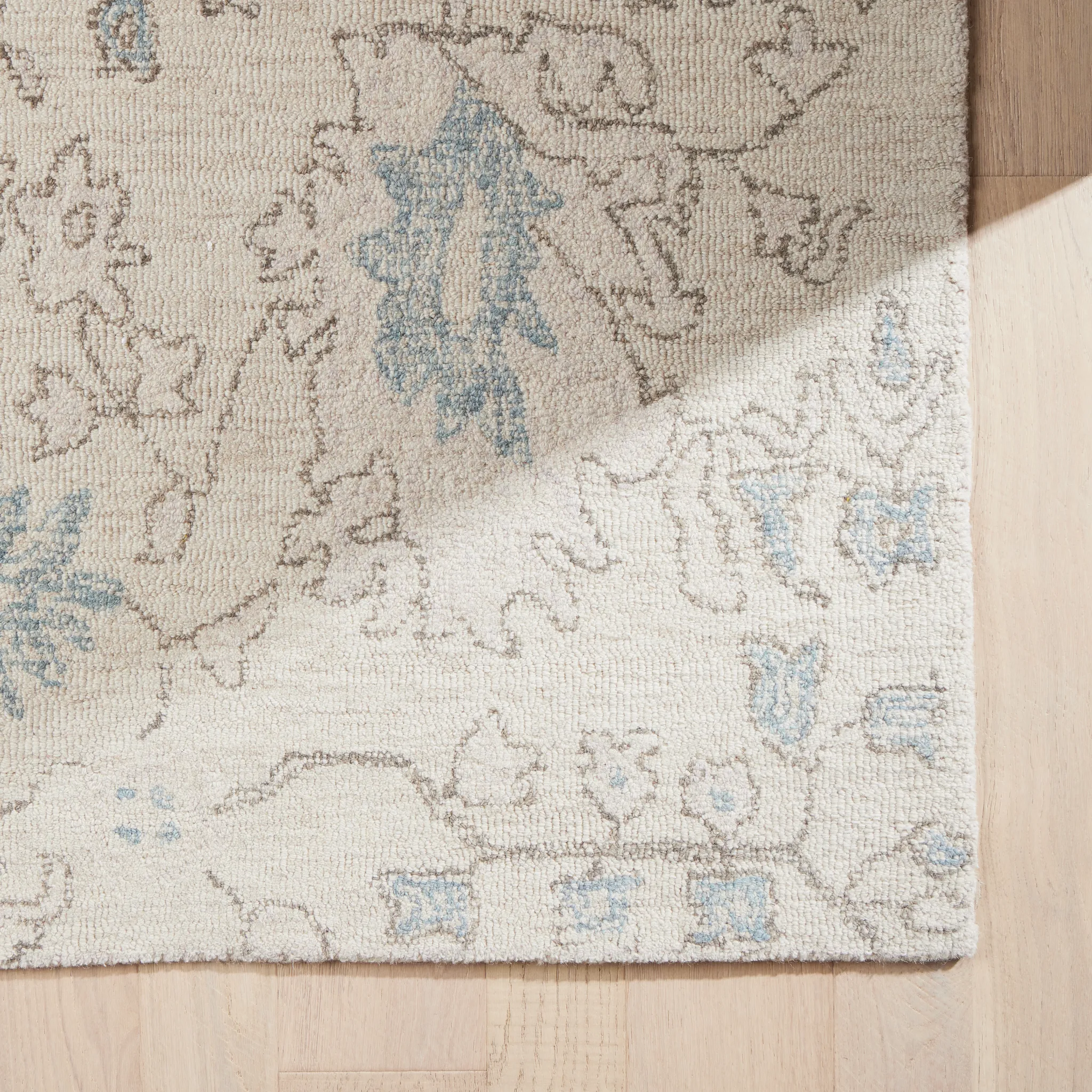 Caliso Gray 5x8 Area Rug