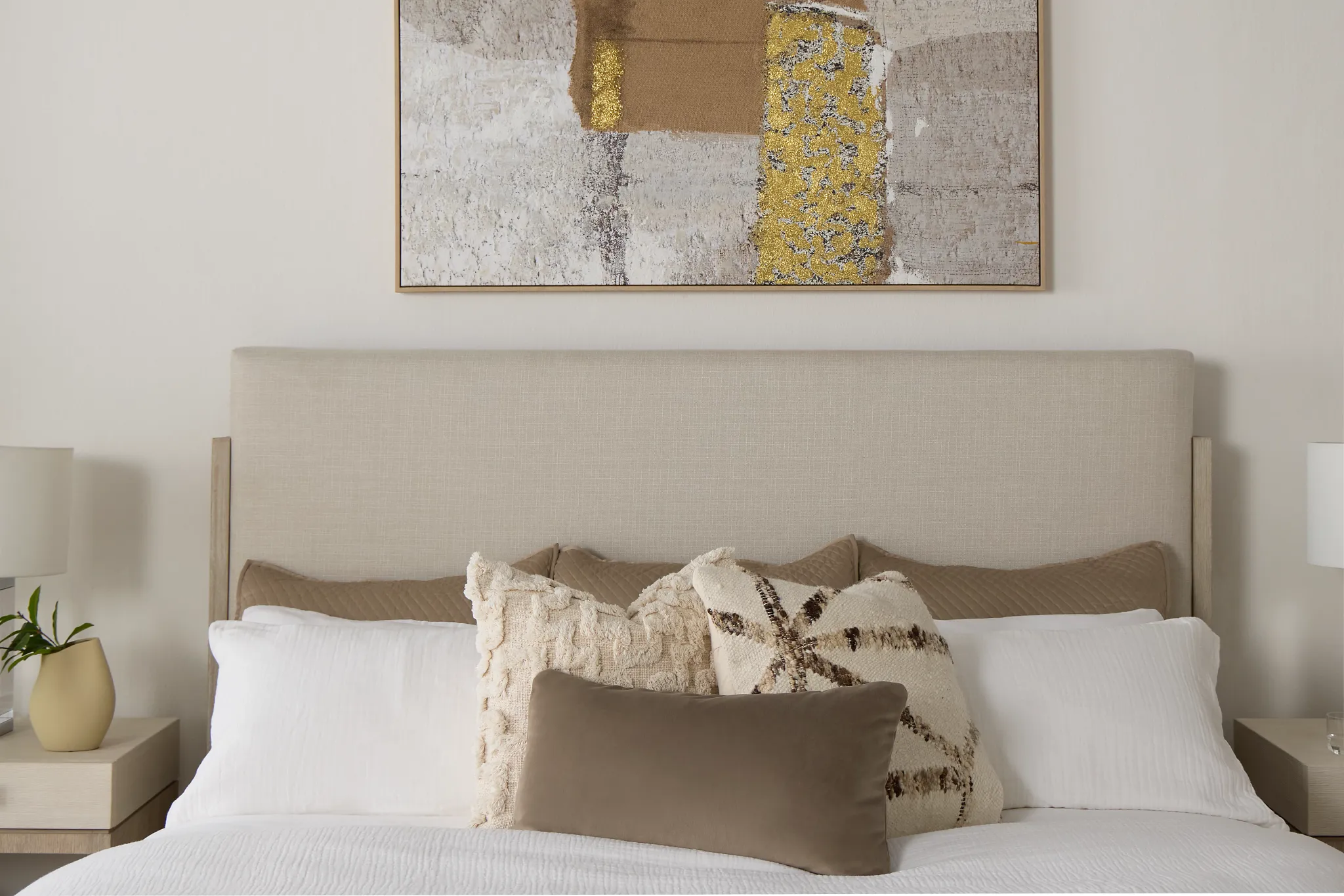 Miramar Light Tone Uph Panel Bed