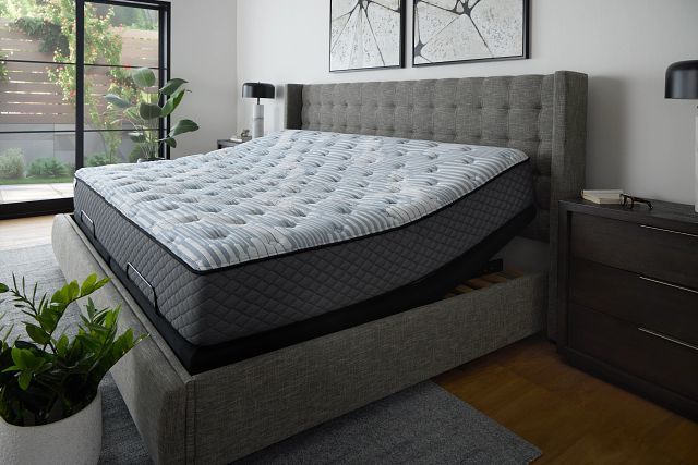 Kevin Charles By Sealy Signature Medium Plus Adjustable Mattress Set