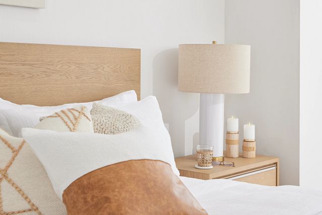 Larsen White Table Lamp