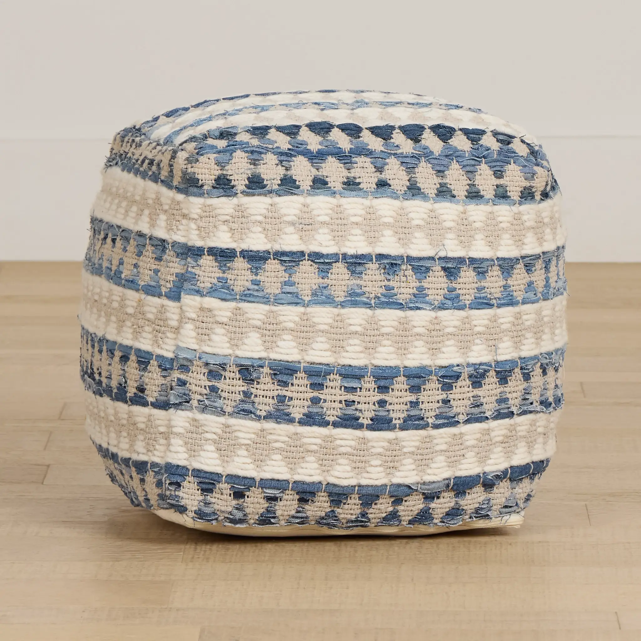 Numire Blue Accent Pouf Numire Blue Accent Pouf
