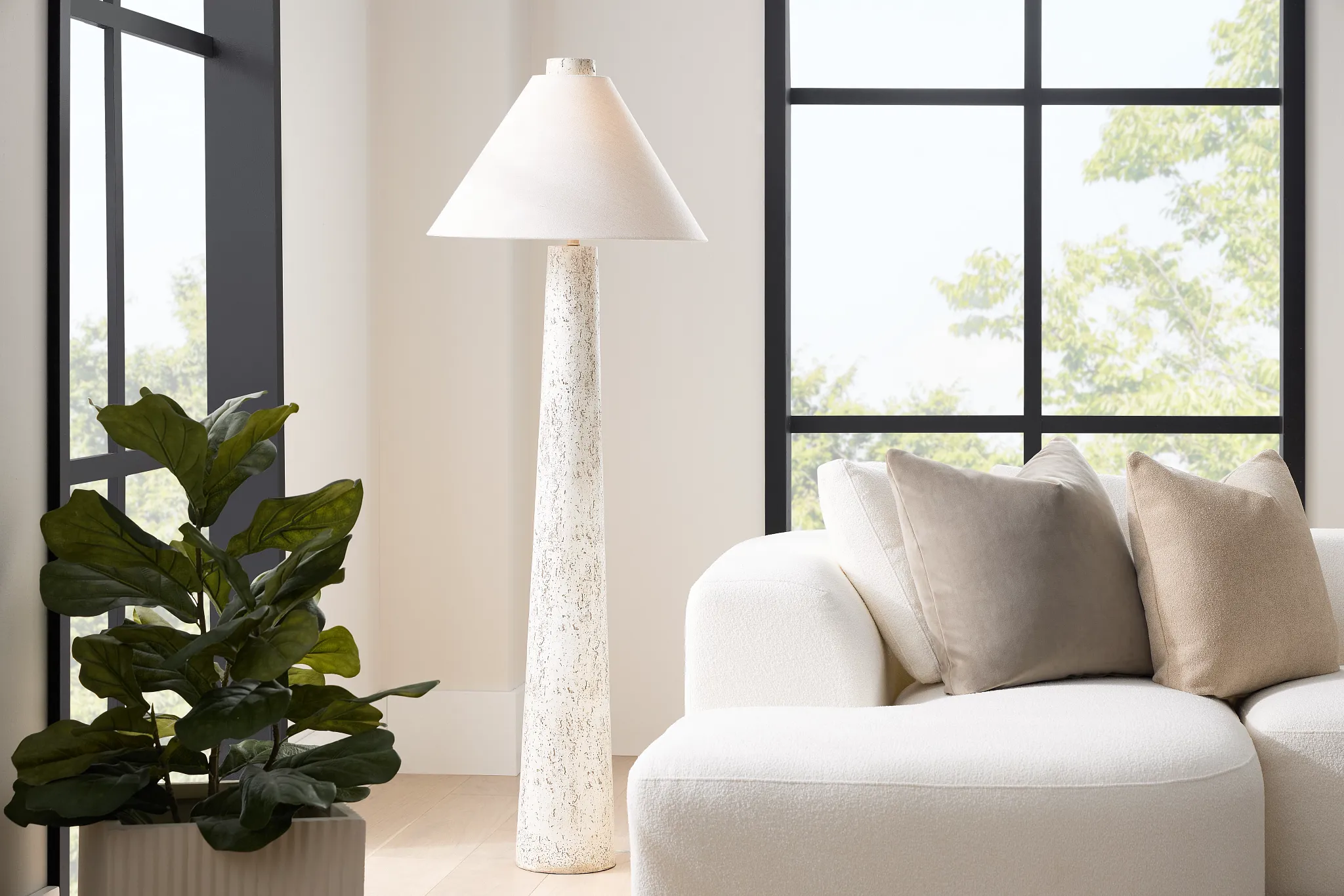 Hadia Ivory Floor Lamp