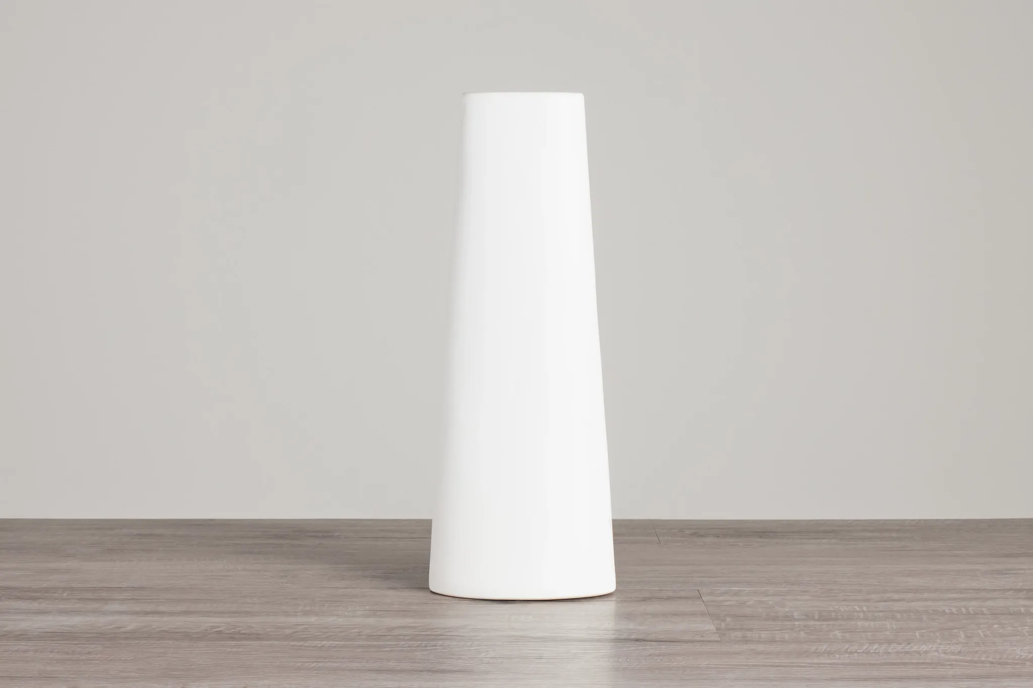 Jesse White Medium Vase