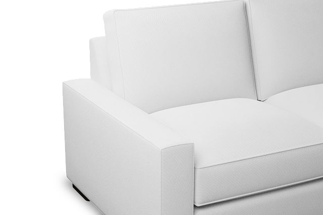 Edgewater Peyton White Loveseat