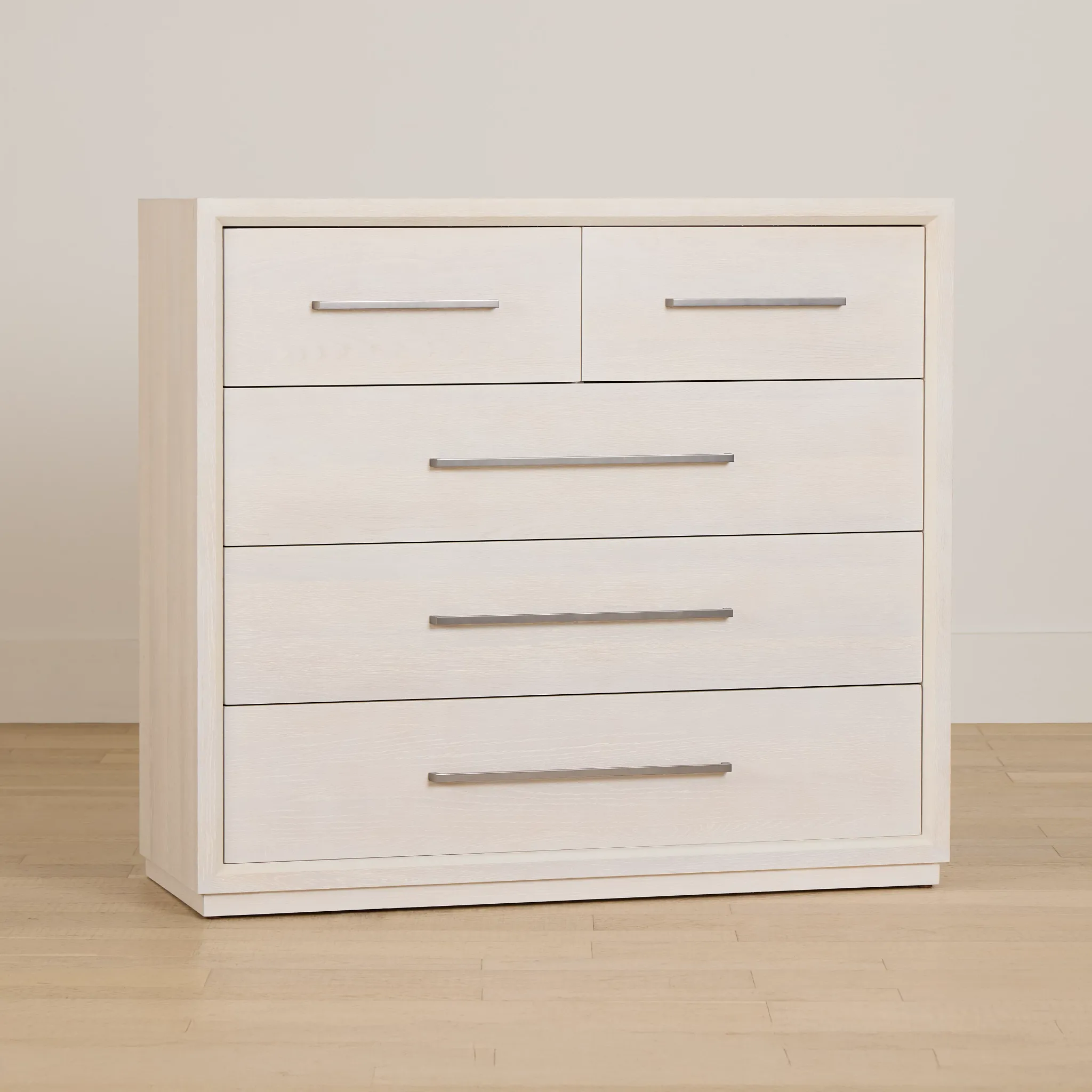 Gables White Drawer Chest