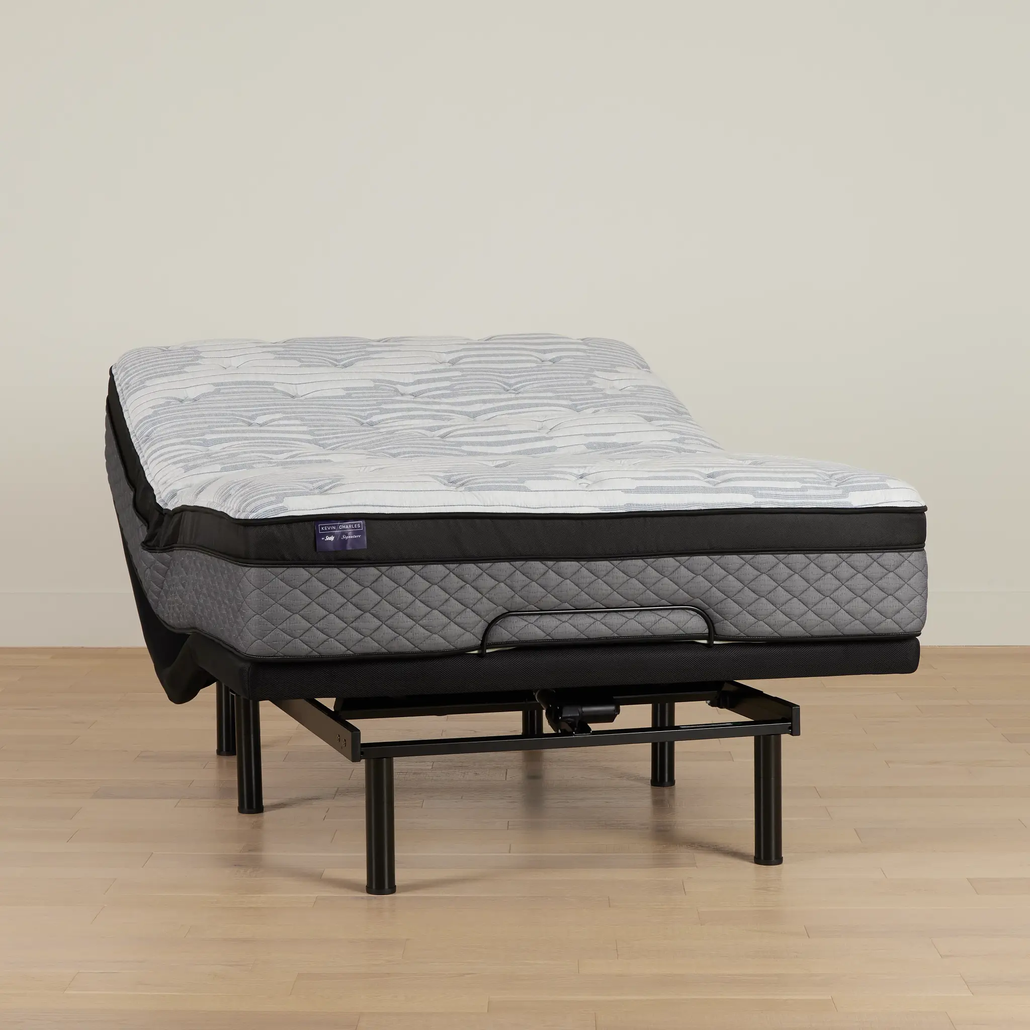 Kevin Charles By Sealy Signature Plush Deluxe Adjustable Mattress Set Kevin Charles By Sealy Signature Plush Deluxe Adjustable Mattress Set