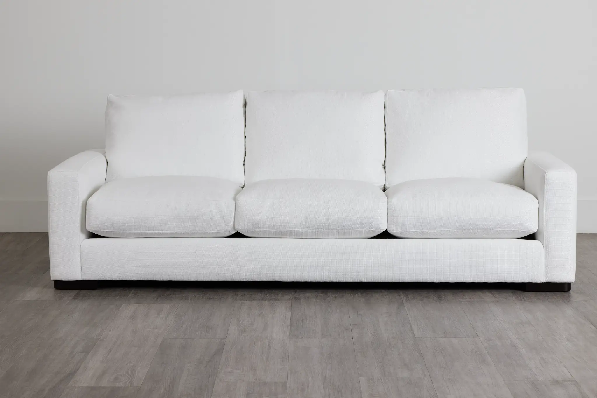 Edgewater Suave White 96" Sofa W/ 3 Cushions Edgewater Suave White 96" Sofa W/ 3 Cushions