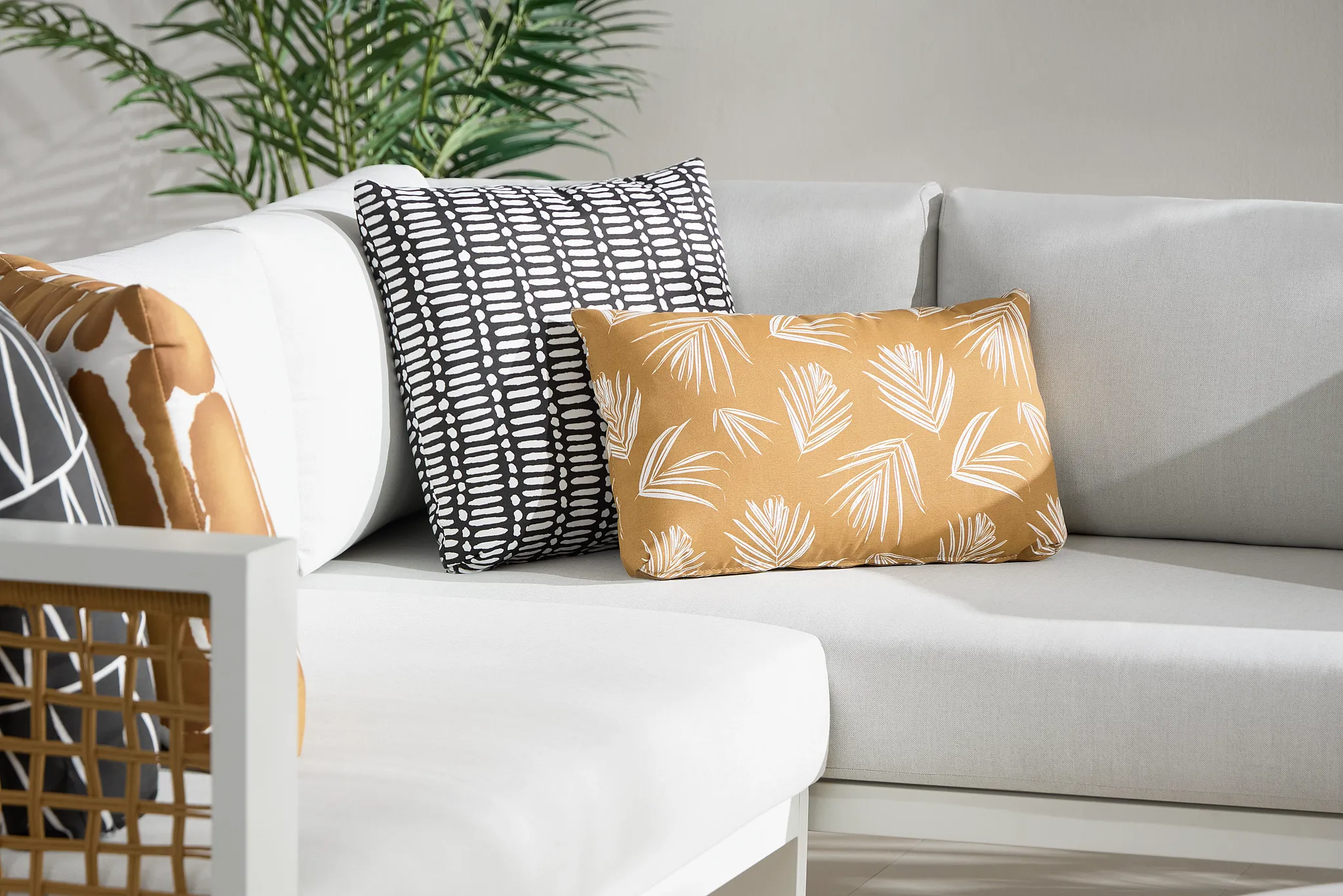 Shade Light Brown Lumbar Indoor/outdoor Accent Pillow