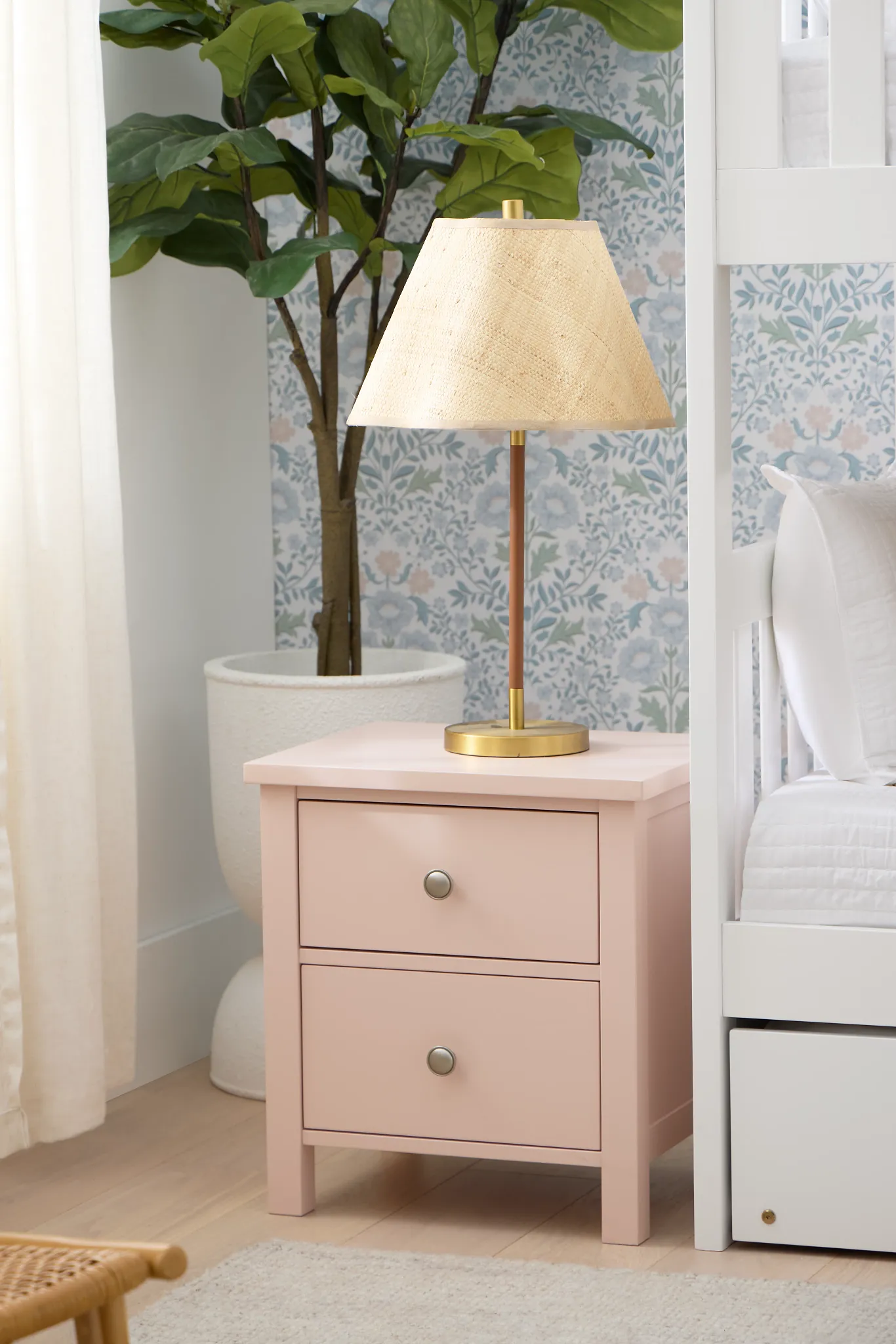 Charleston Pink 2-drawer Nightstand