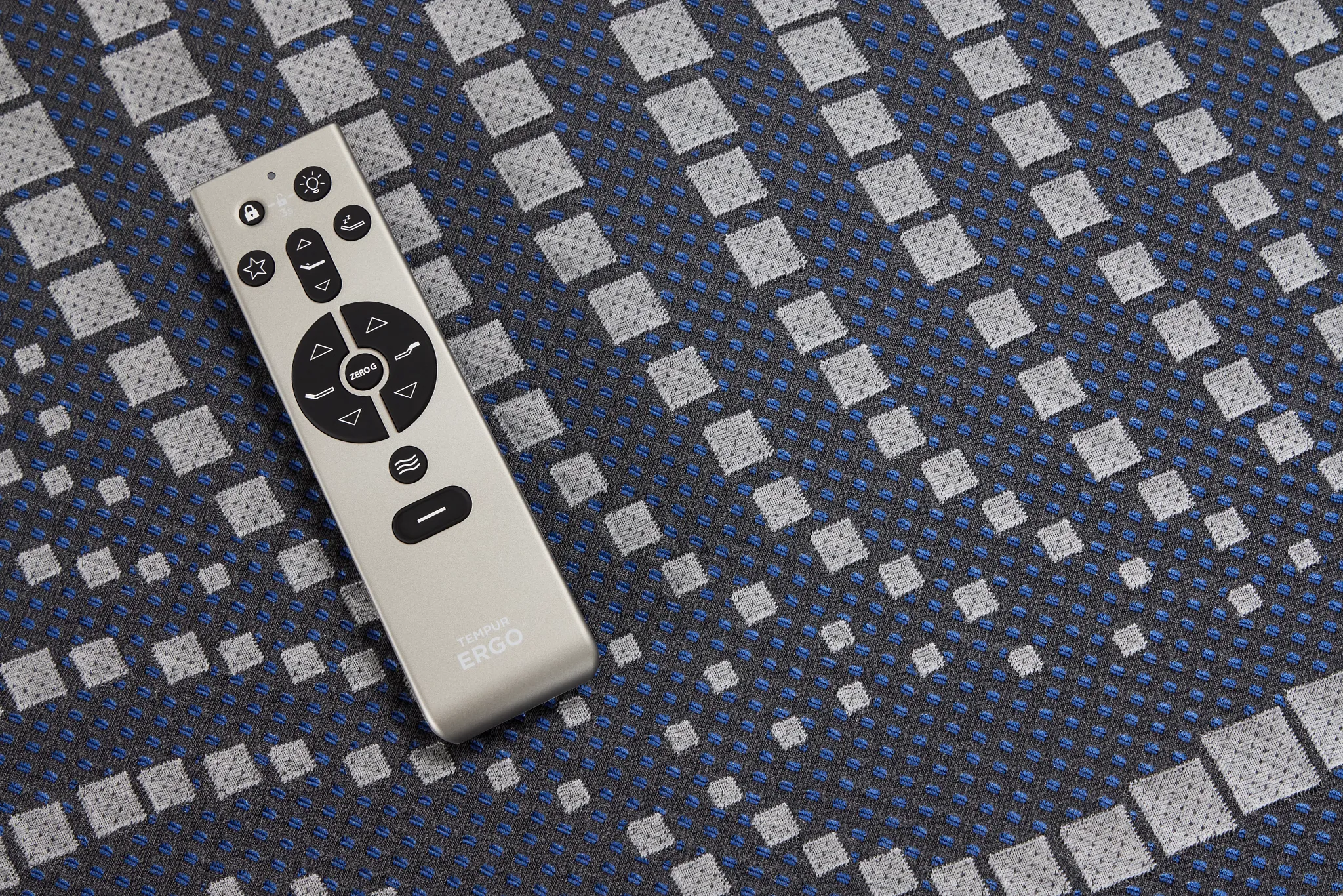 Sealy Posturpedic Plus Hybrid Albany Medium Ergo 3.0 Adjustable Mattress Set