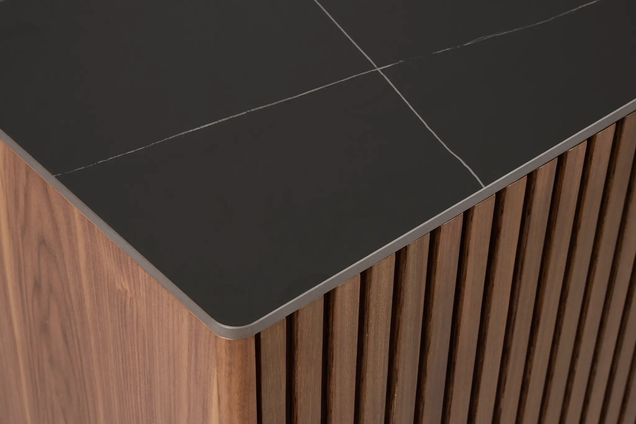 Wayne Mid Tone Buffet Wayne Mid Tone Buffet