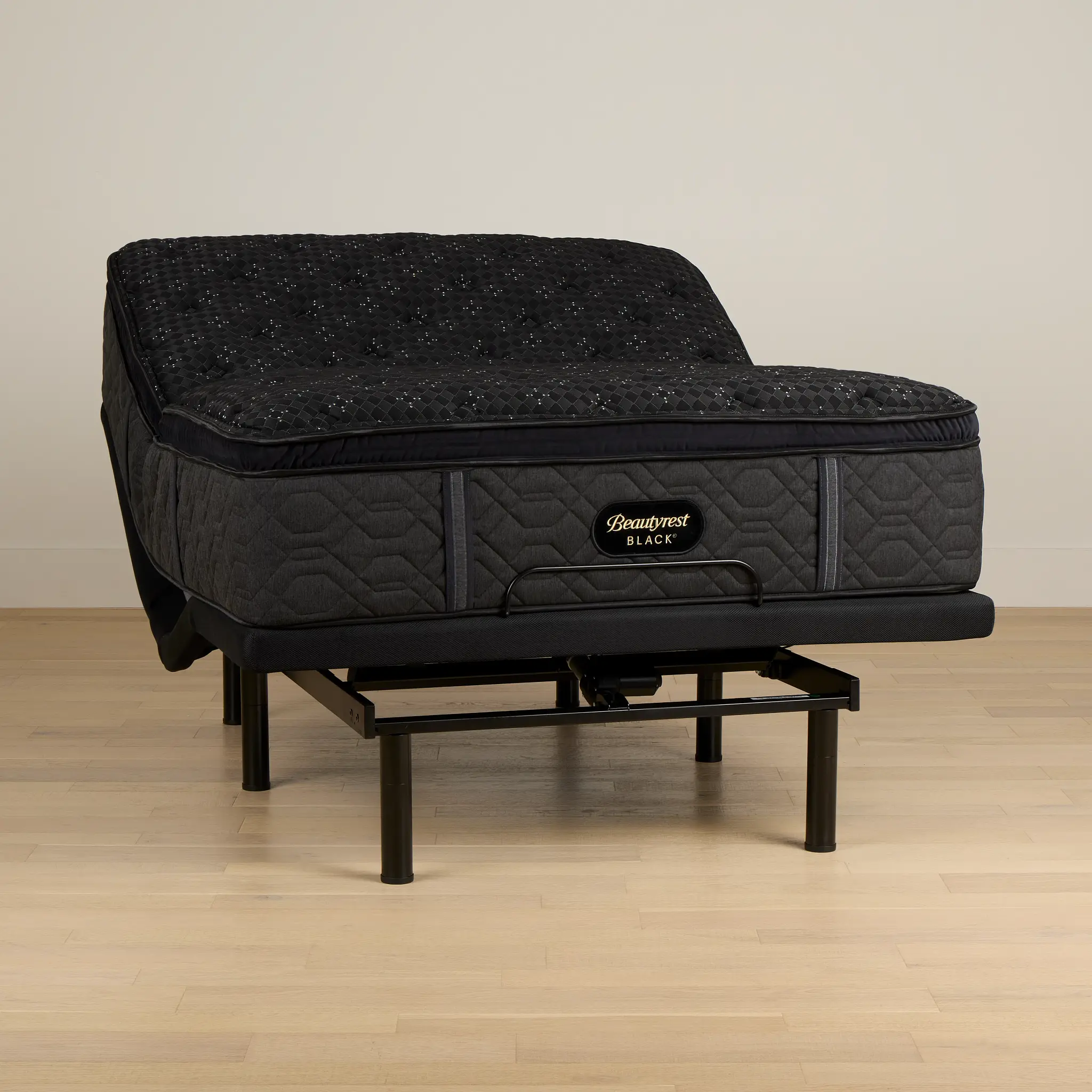 Beautyrest Black Series Three Medium Deluxe Adjustable Mattress Set Beautyrest Black Series Three Medium Deluxe Adjustable Mattress Set