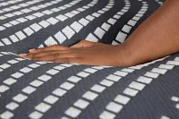 Sealy Posturepedic Plus High Point 14" Firm Hybrid Mattress