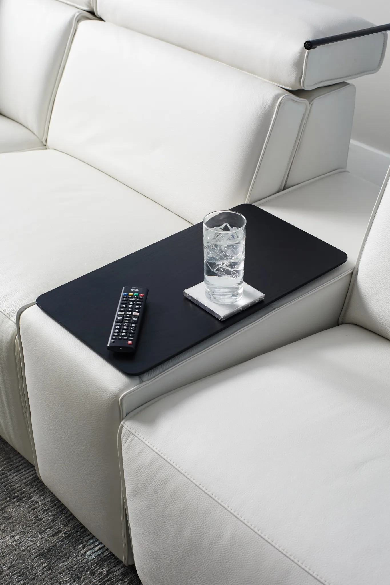 Carmelo White Leather Medium Triple Power 2-arm Sectional