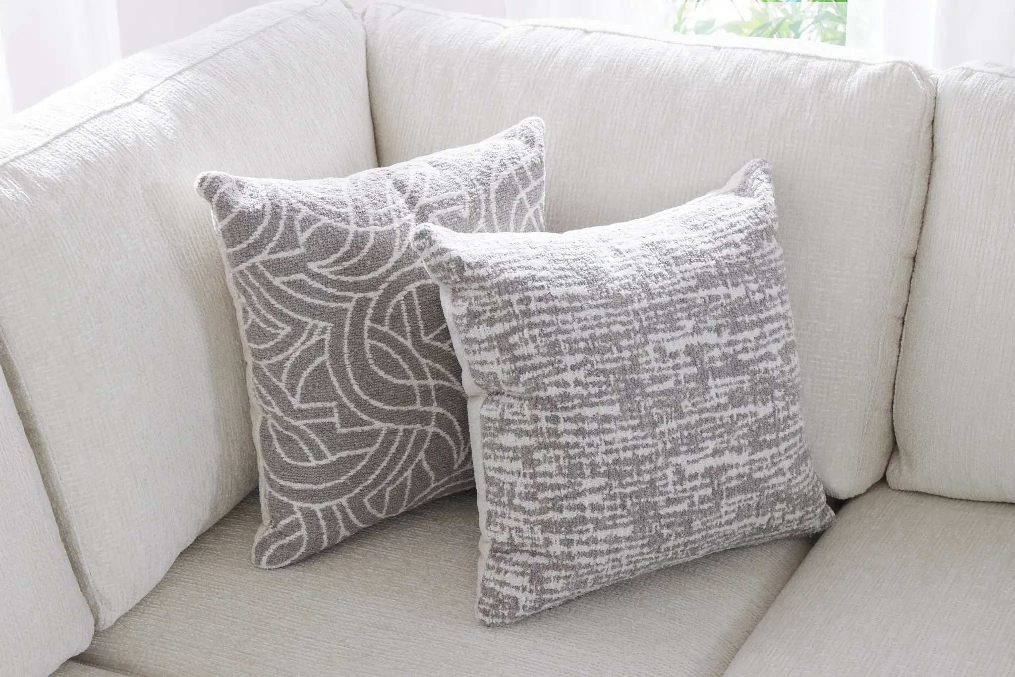 Blakely White Fabric Small Left Bumper Sleeper Sectional Blakely White Fabric Small Left Bumper Sleeper Sectional