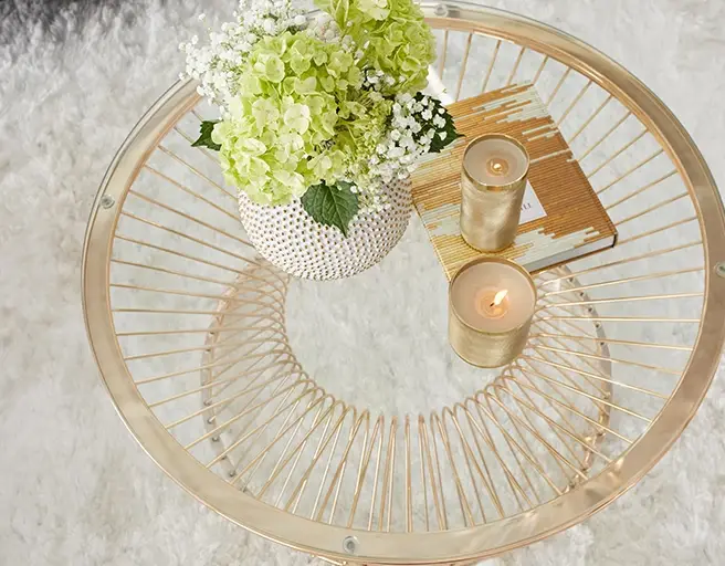 Rule 2: Incorporate a Contrasting Metal as an Accent Rule 2: Incorporate a Contrasting Metal as an Accent