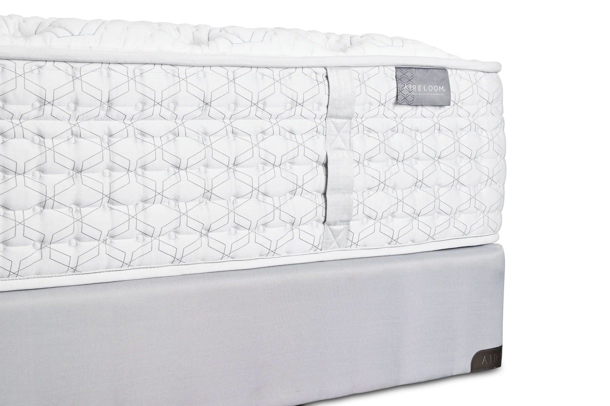 Aireloom Timeless Odyssey Streamline Luxury Firm Mattress Set