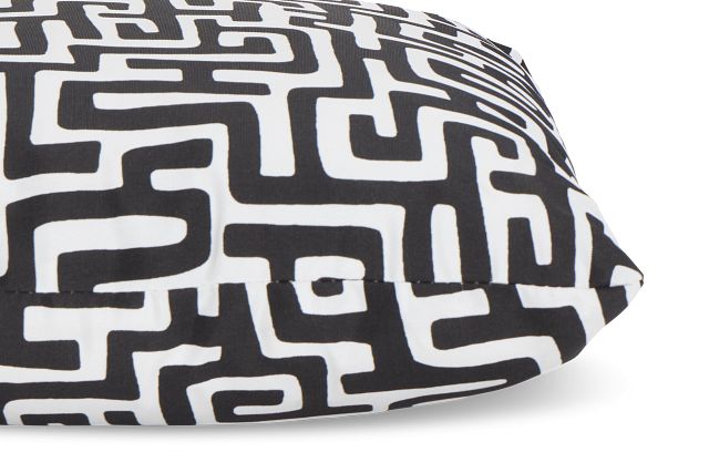 Enid Black 18" Indoor/outdoor Accent Pillow