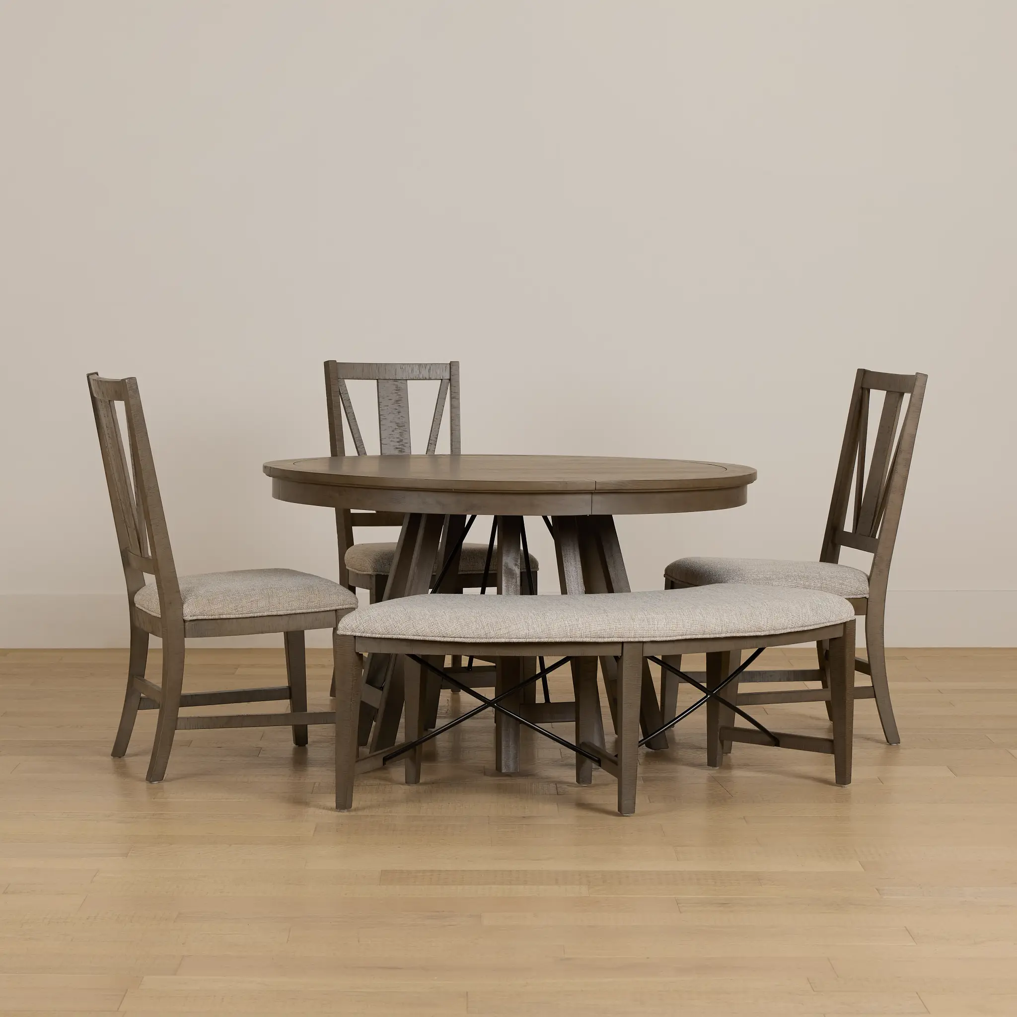 Heron Cove Light Tone Round Table, 3 Chairs & Bench Heron Cove Light Tone Round Table, 3 Chairs & Bench