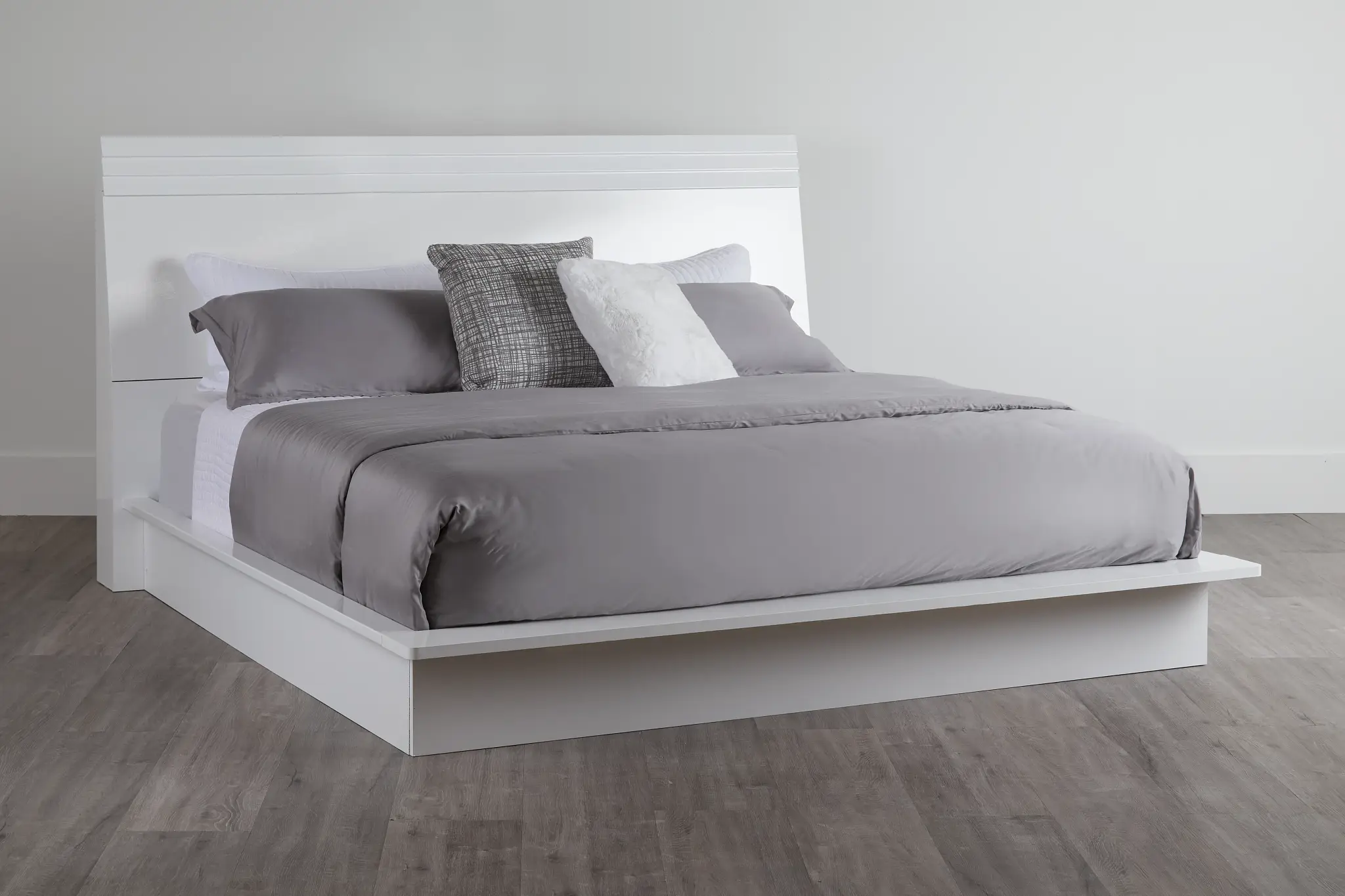 Midtown White Wood Platform Bed Midtown White Wood Platform Bed
