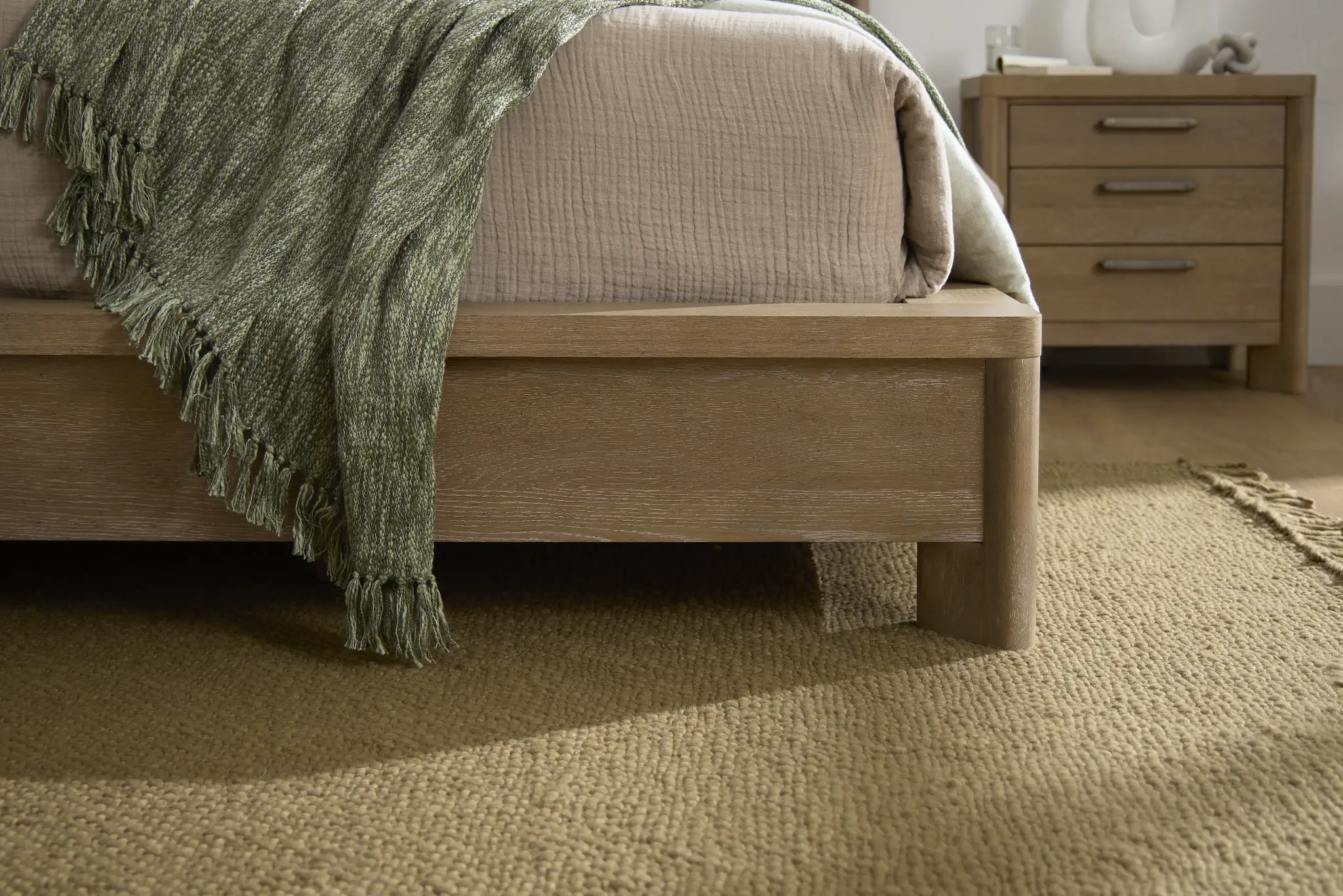 Alton Light Tone Platform Bed Alton Light Tone Platform Bed