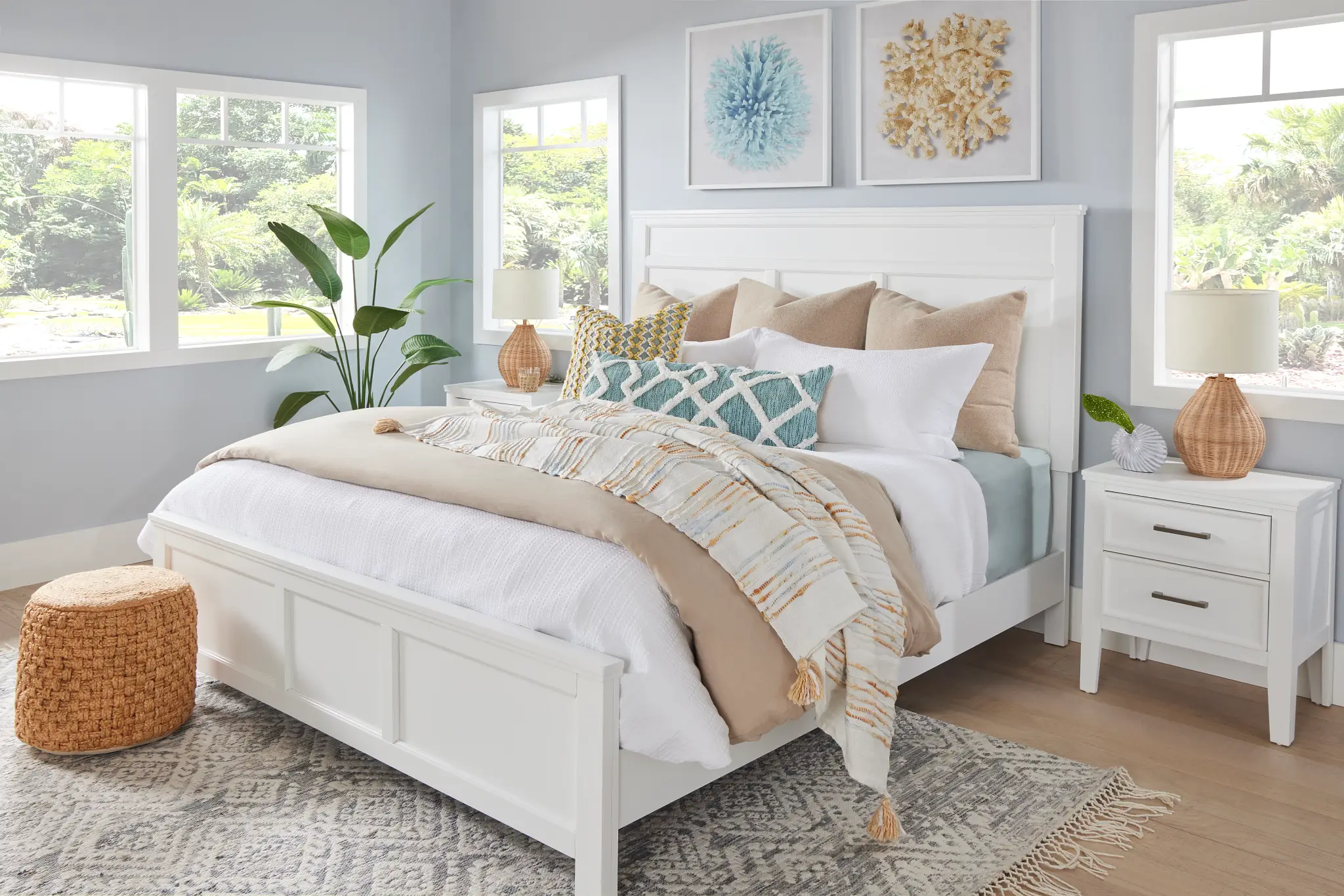 Seabrook White Panel Bed Seabrook White Panel Bed