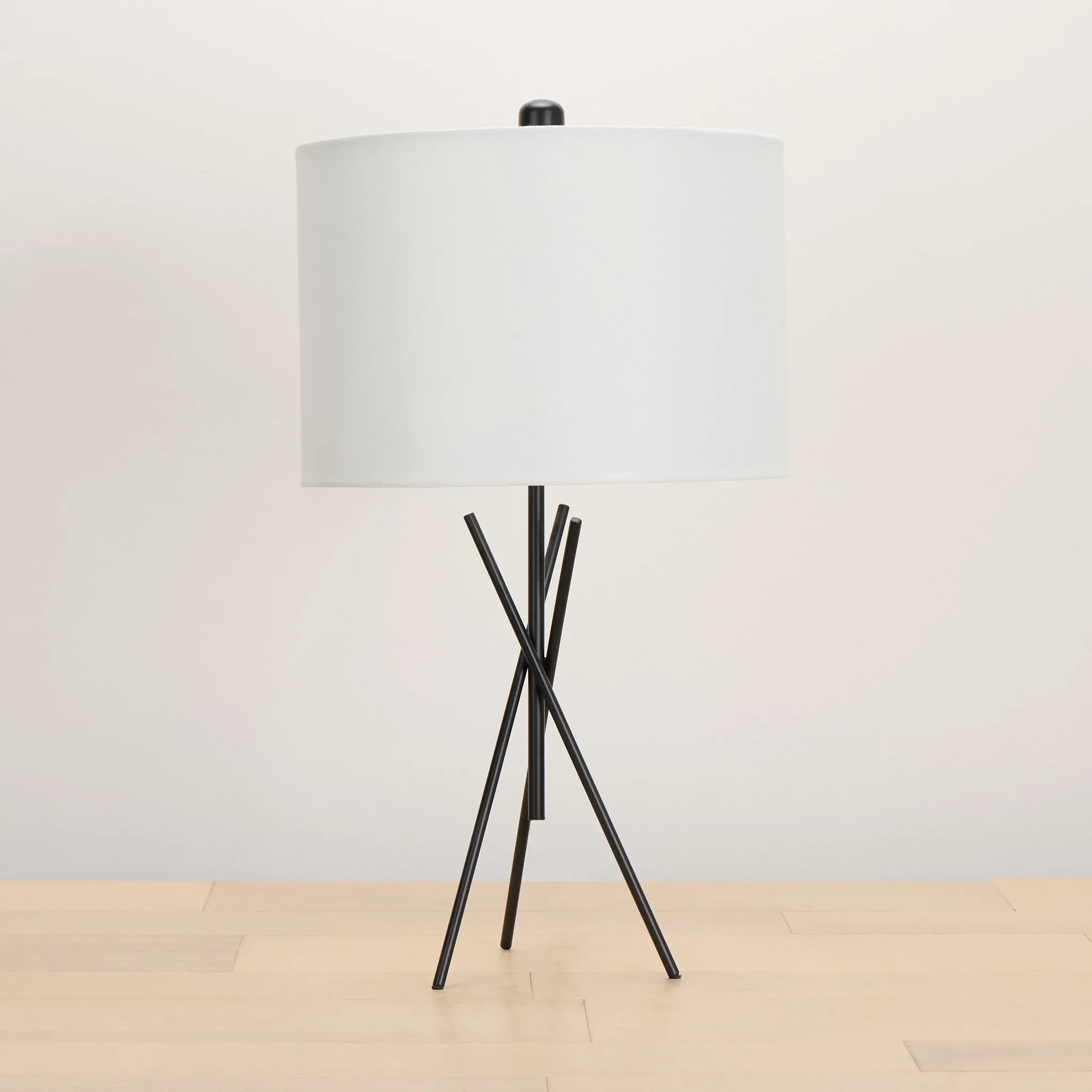 Tripod Metal Table Lamp
