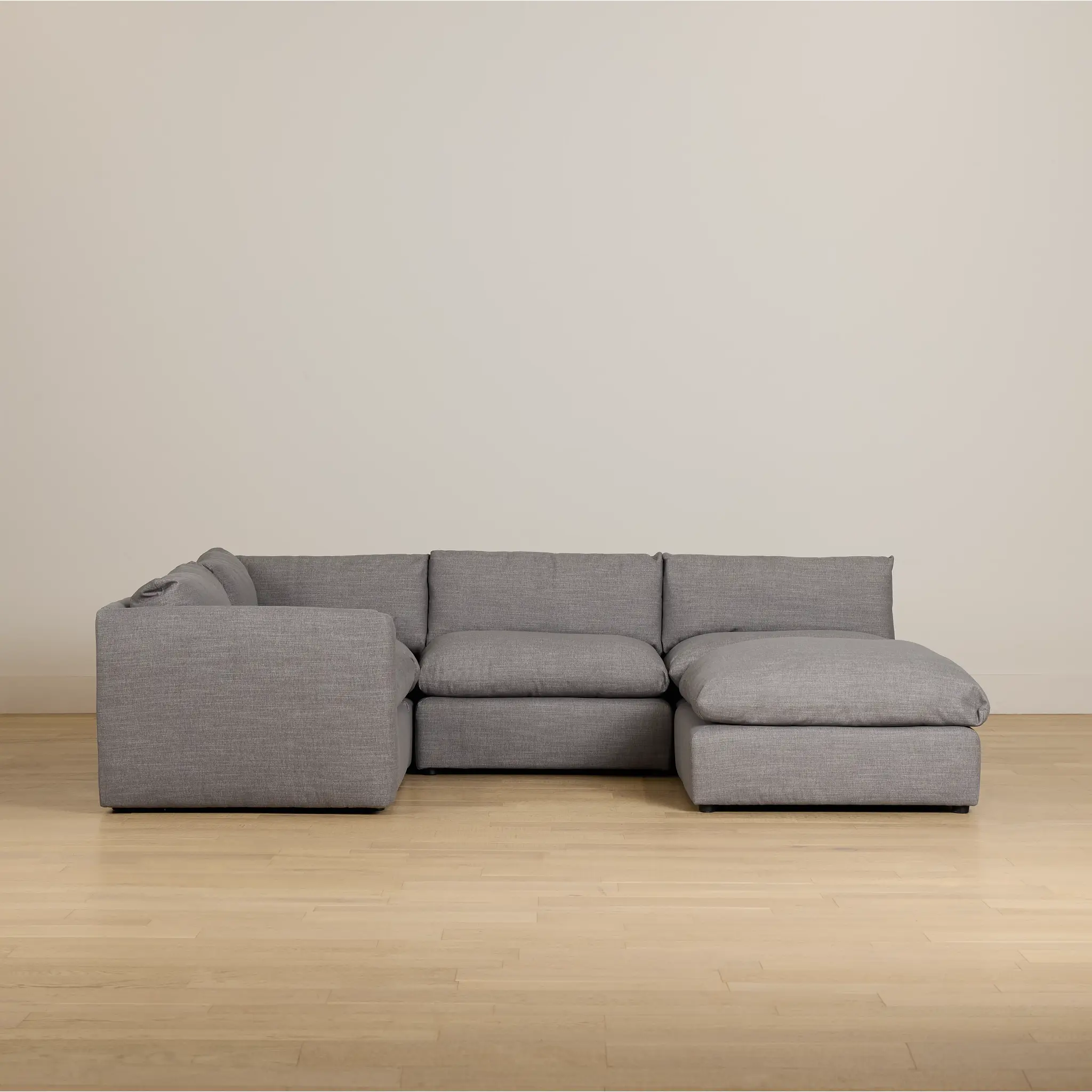 Serena Gray Fabric 5-piece Right Facing Bumper Sectional Serena Gray Fabric 5-piece Right Facing Bumper Sectional
