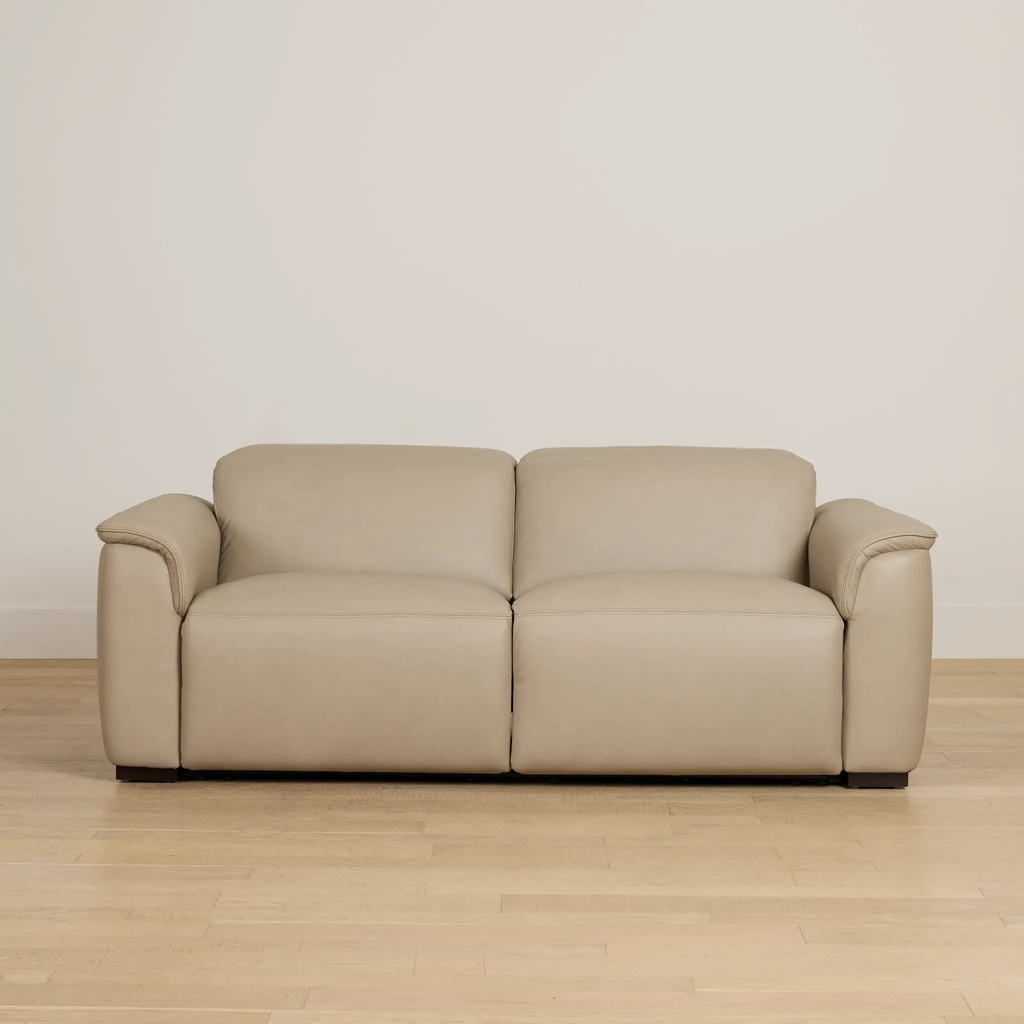 Flexsteel Brodie Taupe Leather/Vinyl Power Reclining Sofa Flexsteel Brodie Taupe Leather/Vinyl Power Reclining Sofa