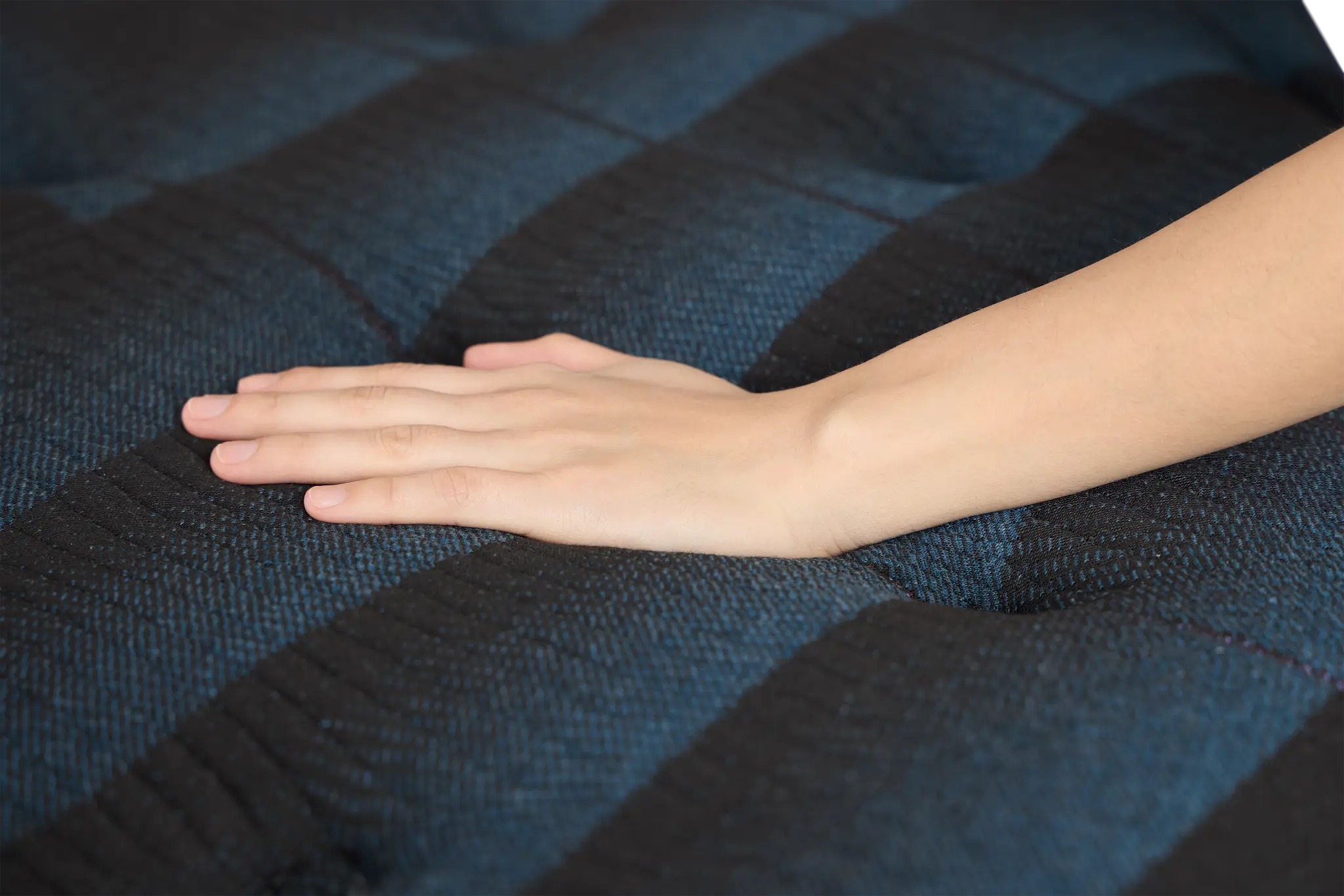 Beautyrest World Class Level 3 14.75" Plush Mattress Beautyrest World Class Level 3 14.75" Plush Mattress