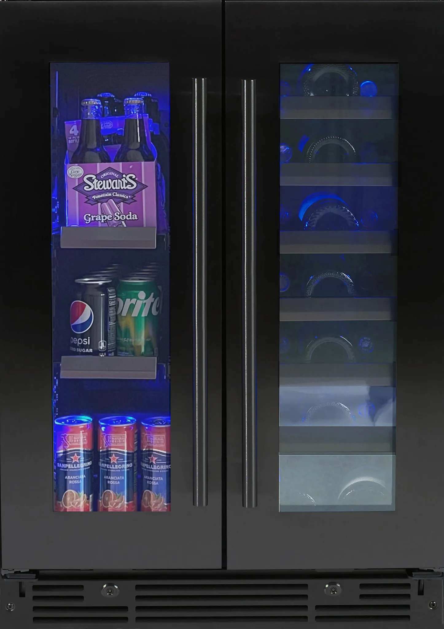 Xo Appliance 24 Serives Wine/beverage Center Black Glass Specialty Refrigerator