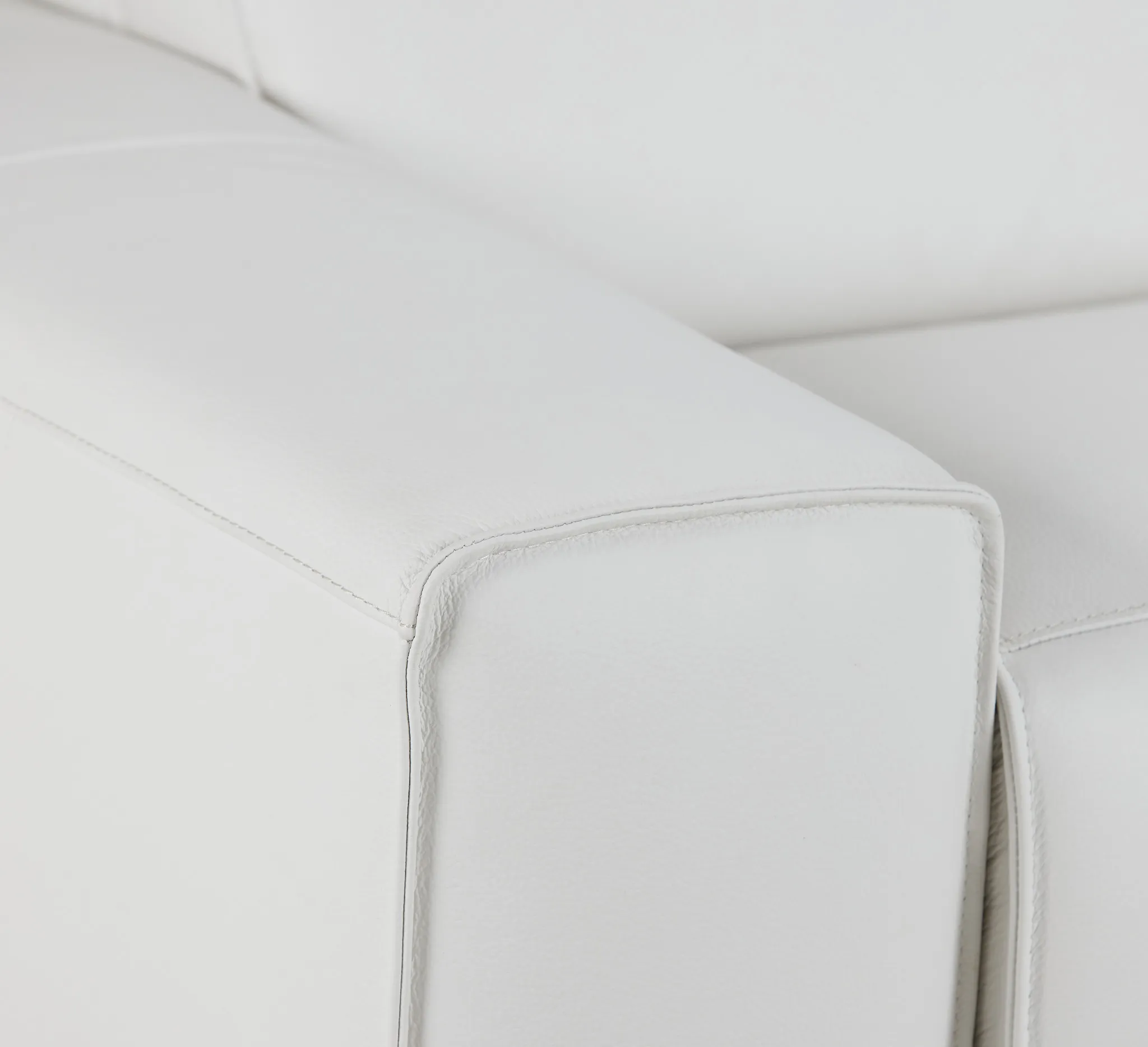 Carmelo White Leather Power Reclining Sofa