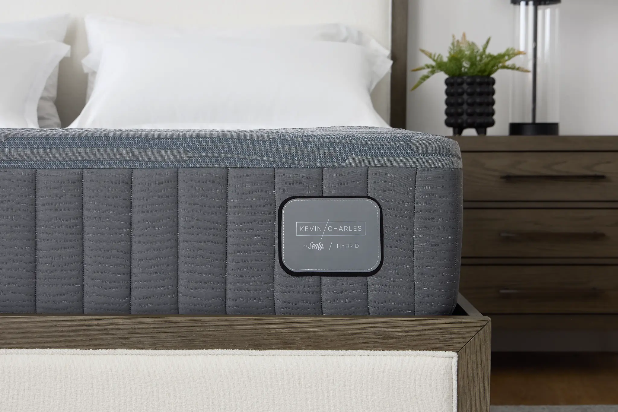 Kevin Charles By Sealy Hybrid 11.75" Medium Mattress Kevin Charles By Sealy Hybrid 11.75" Medium Mattress