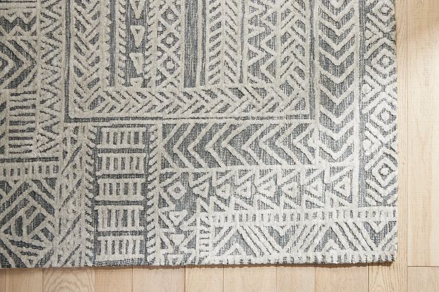 Miloh Gray 5x8 Area Rug