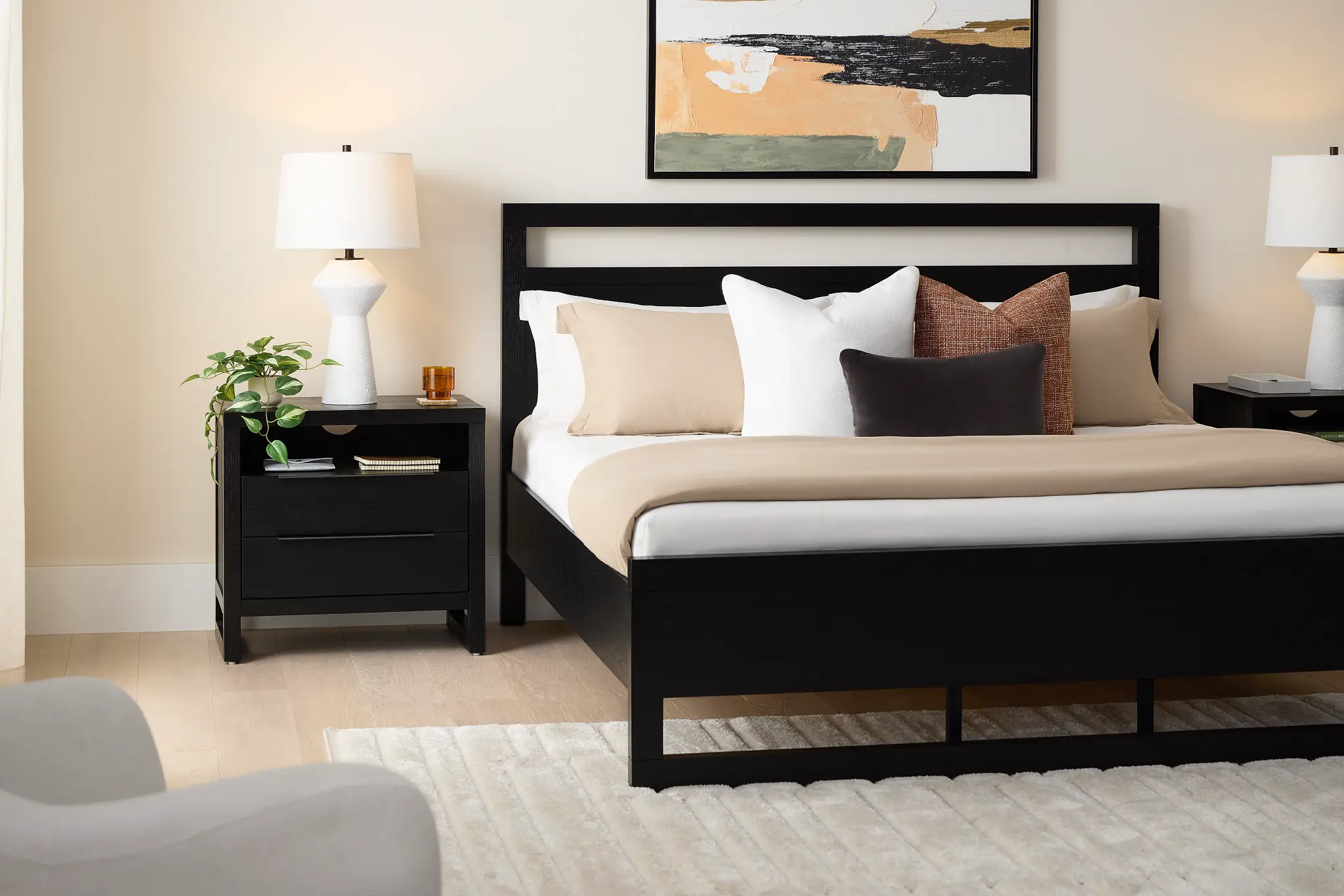 Williamsburg Black Nightstand Williamsburg Black Nightstand