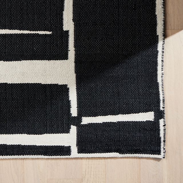 Jumi Black Indoor/outdoor 5x8 Area Rug