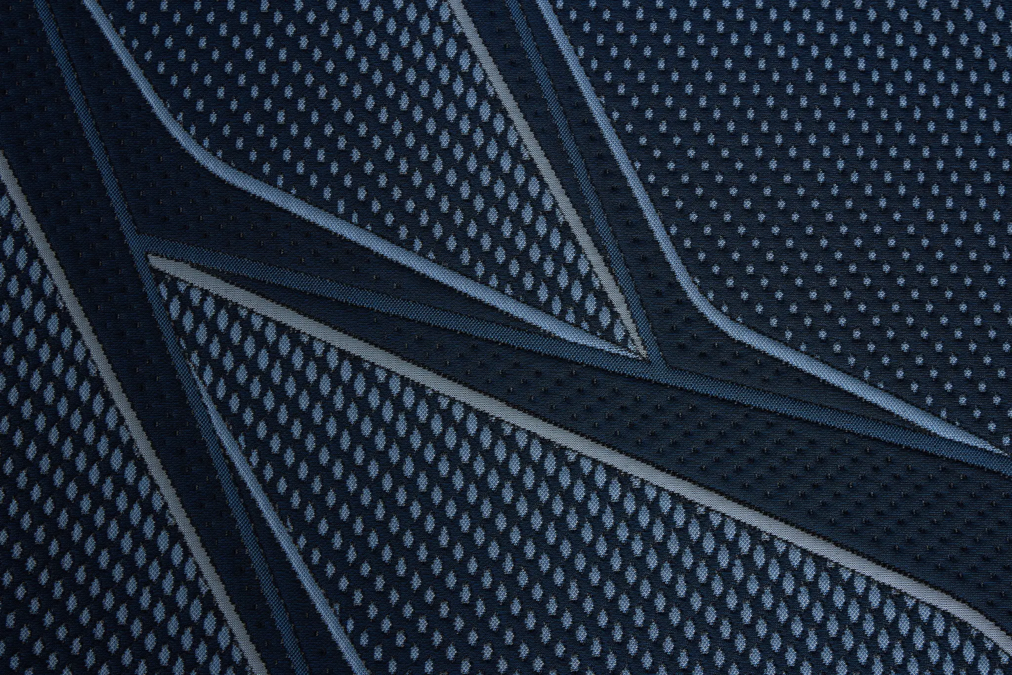 Iseries Nxg3500 13.5" Medium Mattress Set Iseries Nxg3500 13.5" Medium Mattress Set