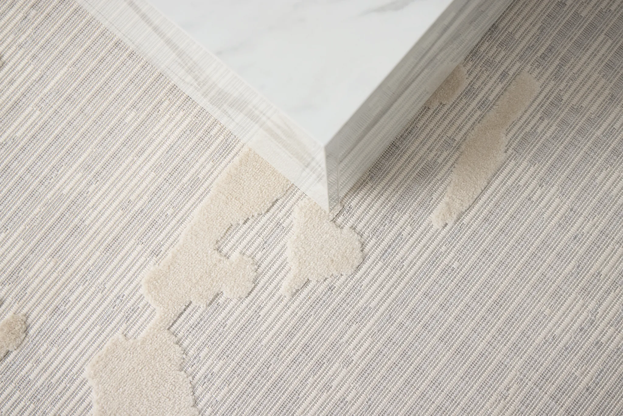 Ryen Gray 8x10 Area Rug