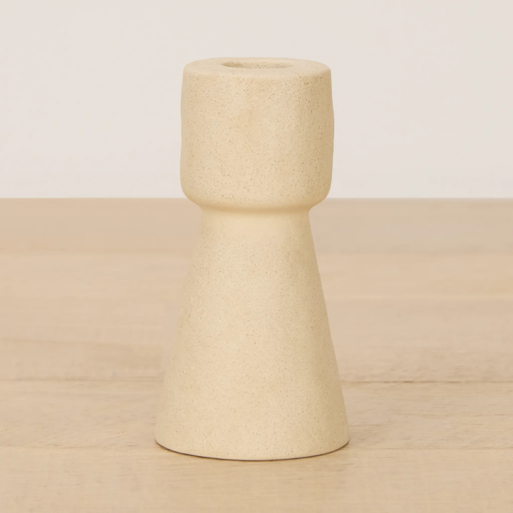 Jorah Beige Medium Candle Holder