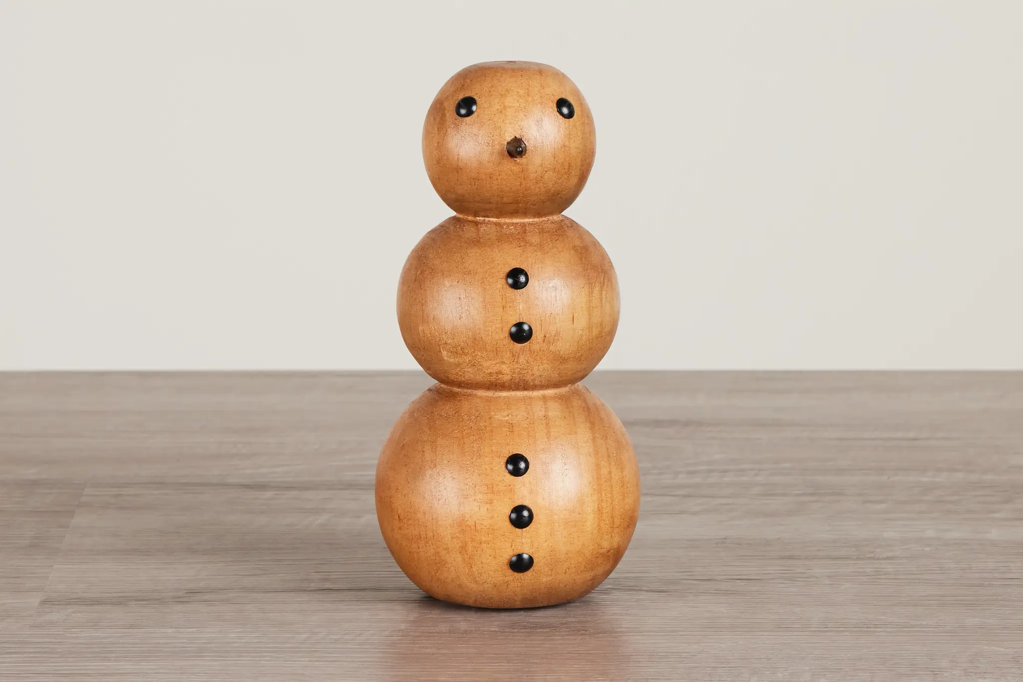 Snowman Mid Tone Sculpture Snowman Mid Tone Sculpture