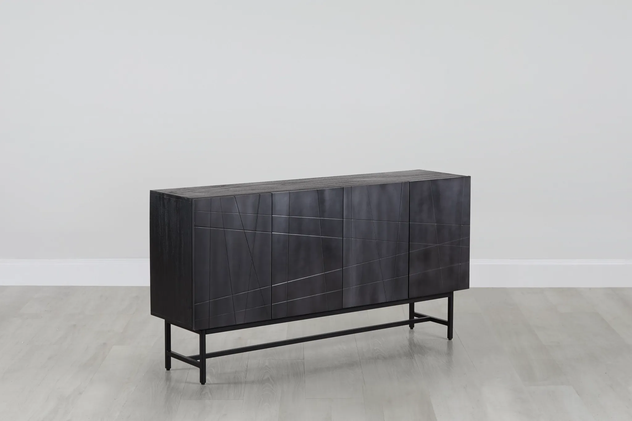 Wynter Dark Tone Four-door Cabinet