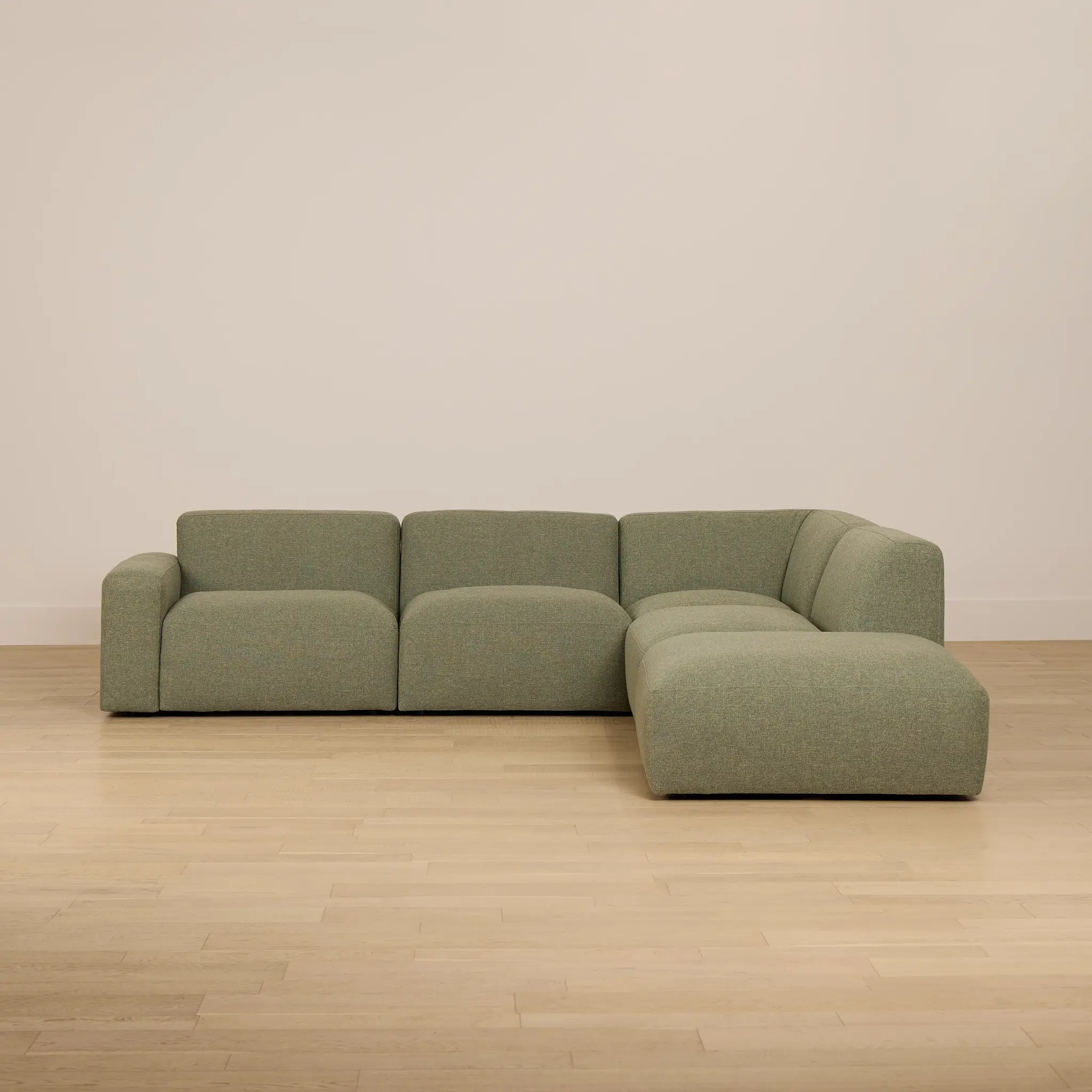 Baylor Green Fabric 5-piece Right Facing Bumper Sectional Baylor Green Fabric 5-piece Right Facing Bumper Sectional