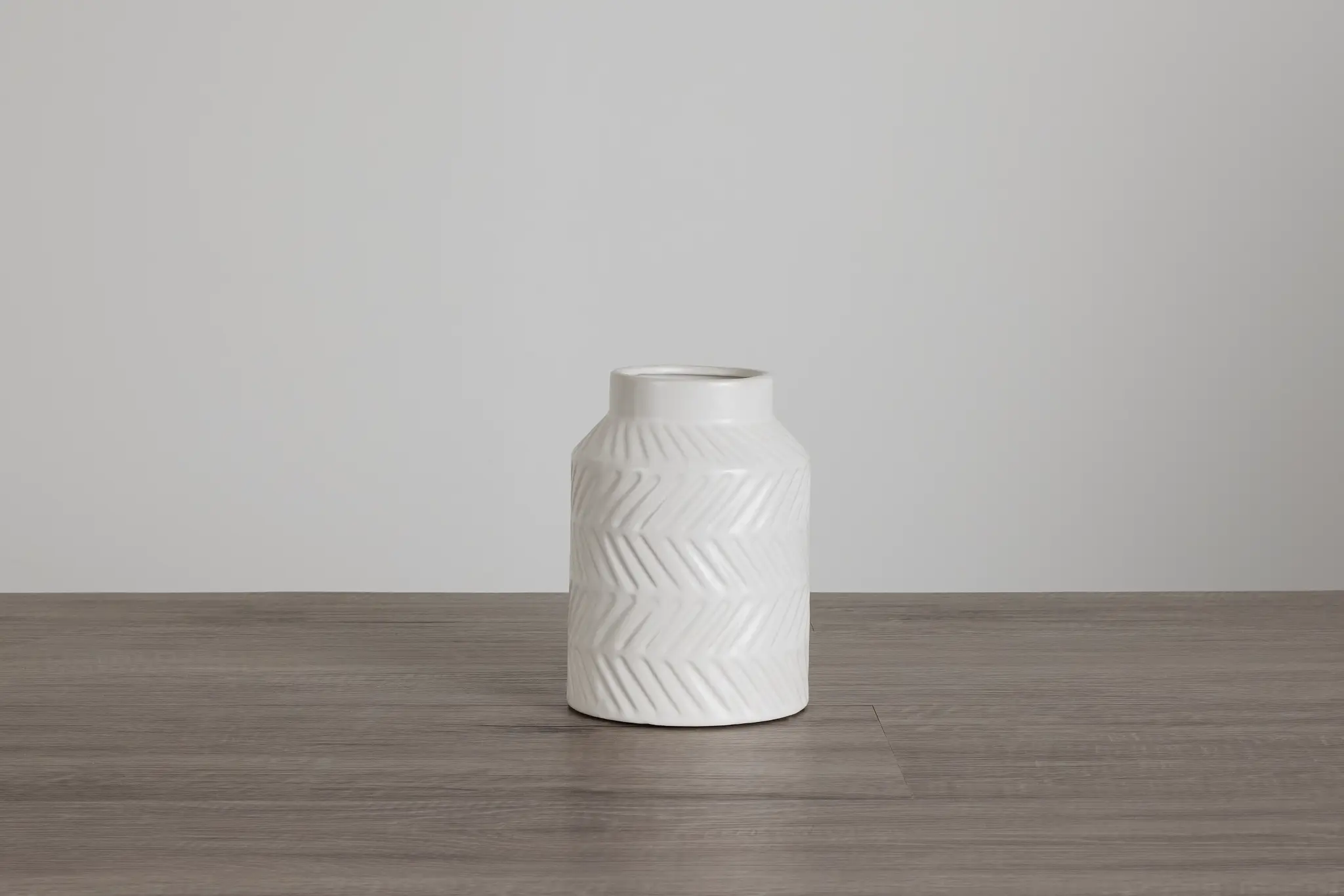 Allie White Small Vase Allie White Small Vase