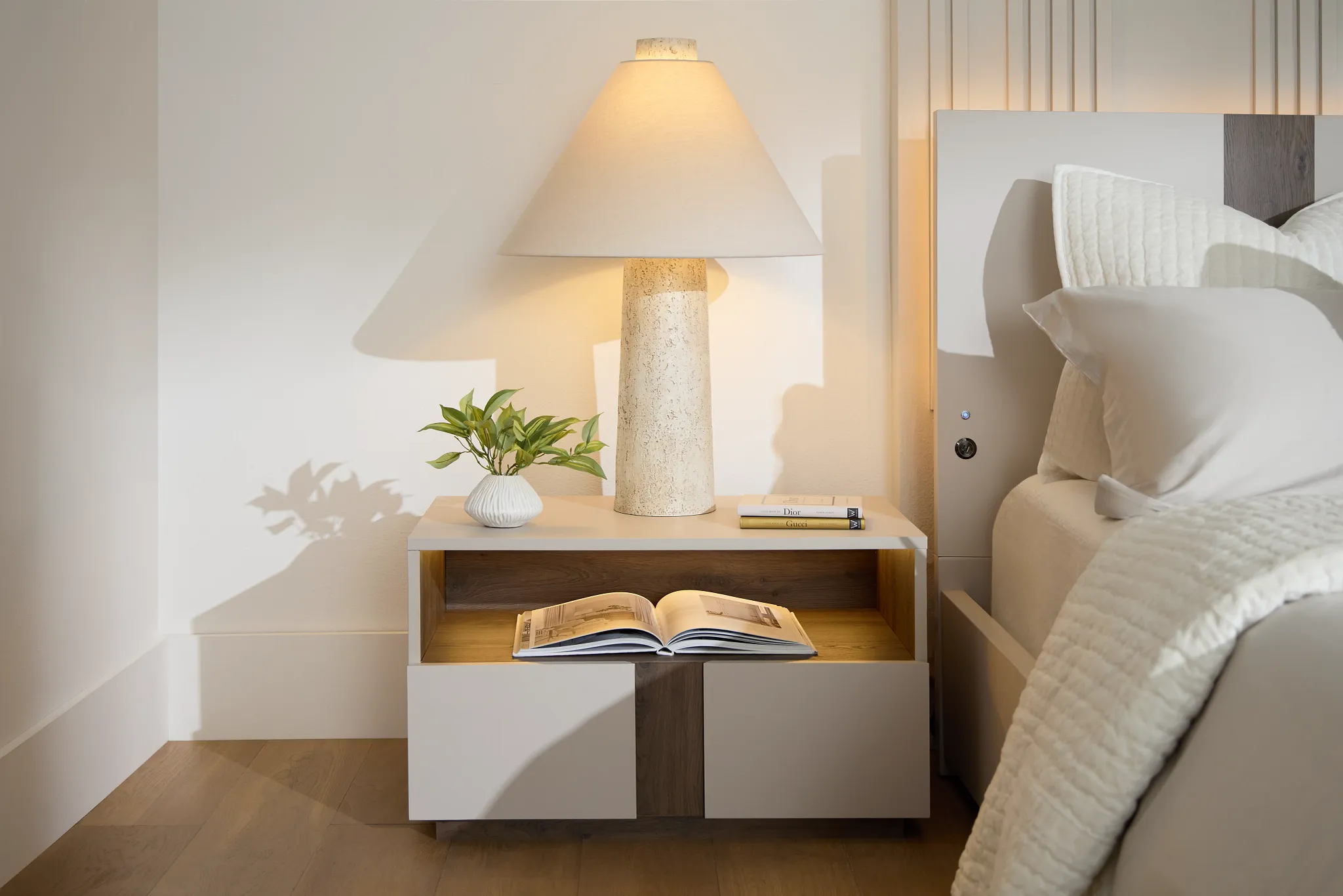 Brasilia Light Beige 1-drawer Nightstand