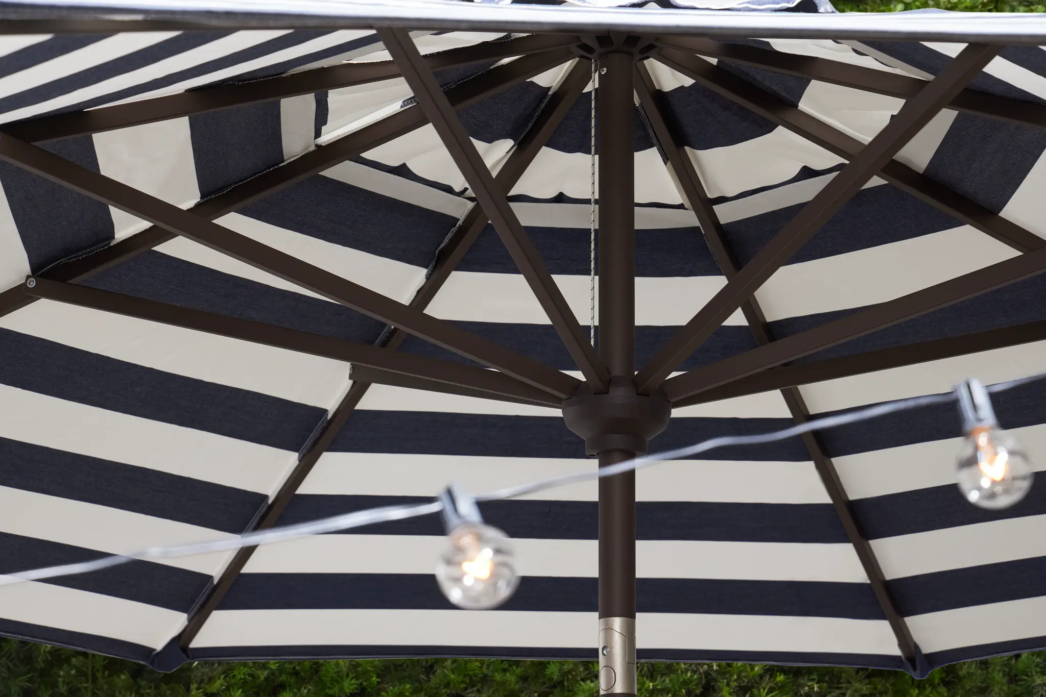 Maui Dark Blue Stripe Umbrella Set Maui Dark Blue Stripe Umbrella Set