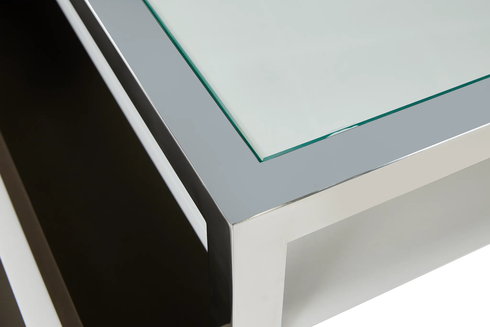 Miami White Nightstand