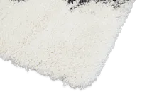 Sohi White 5x8 Area Rug